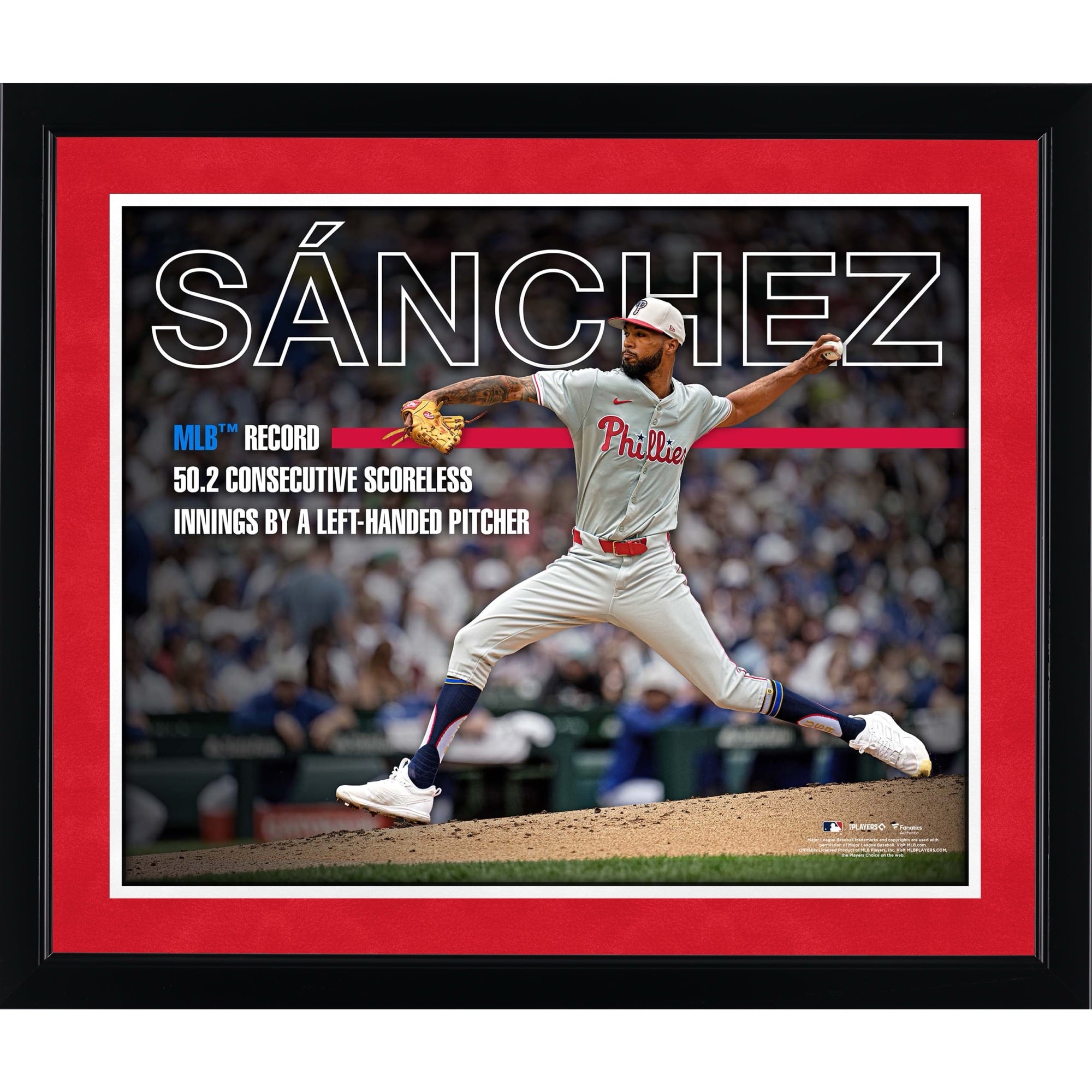 Photo non signée de Cristopher Sanchez, lanceur gaucher des Phillies de Philadelphie (40,6 x 50,8 cm). Record MLB : 50 manches et deux tiers consécutives sans point accordé par un lanceur gaucher.
