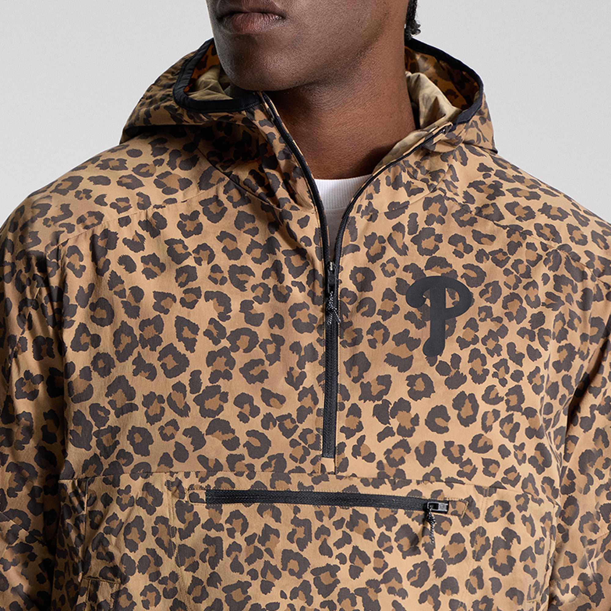 Men's lululemon Philadelphia Phillies Multi-Pocket Running Anorak *Leopard