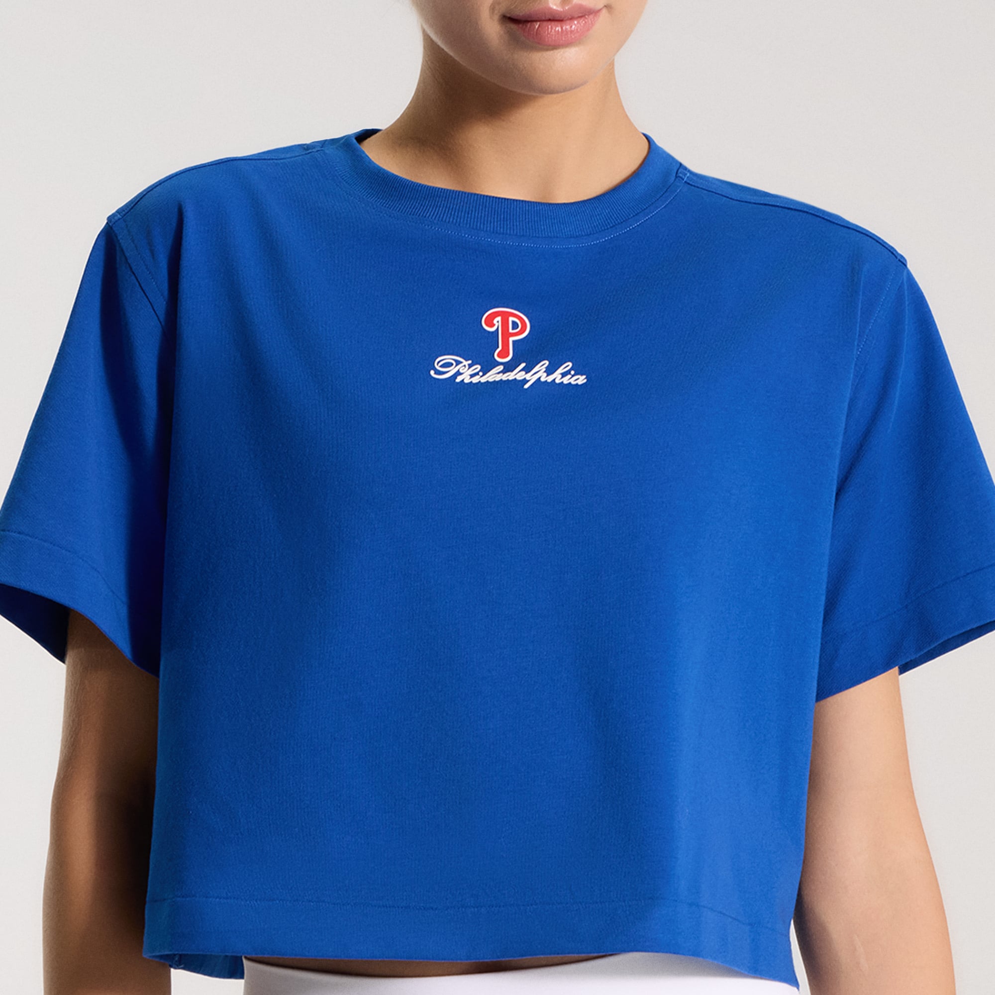 T-shirt court en coton biologique lululemon Cyber ​​Blue Philadelphia Phillies All Yours pour femme