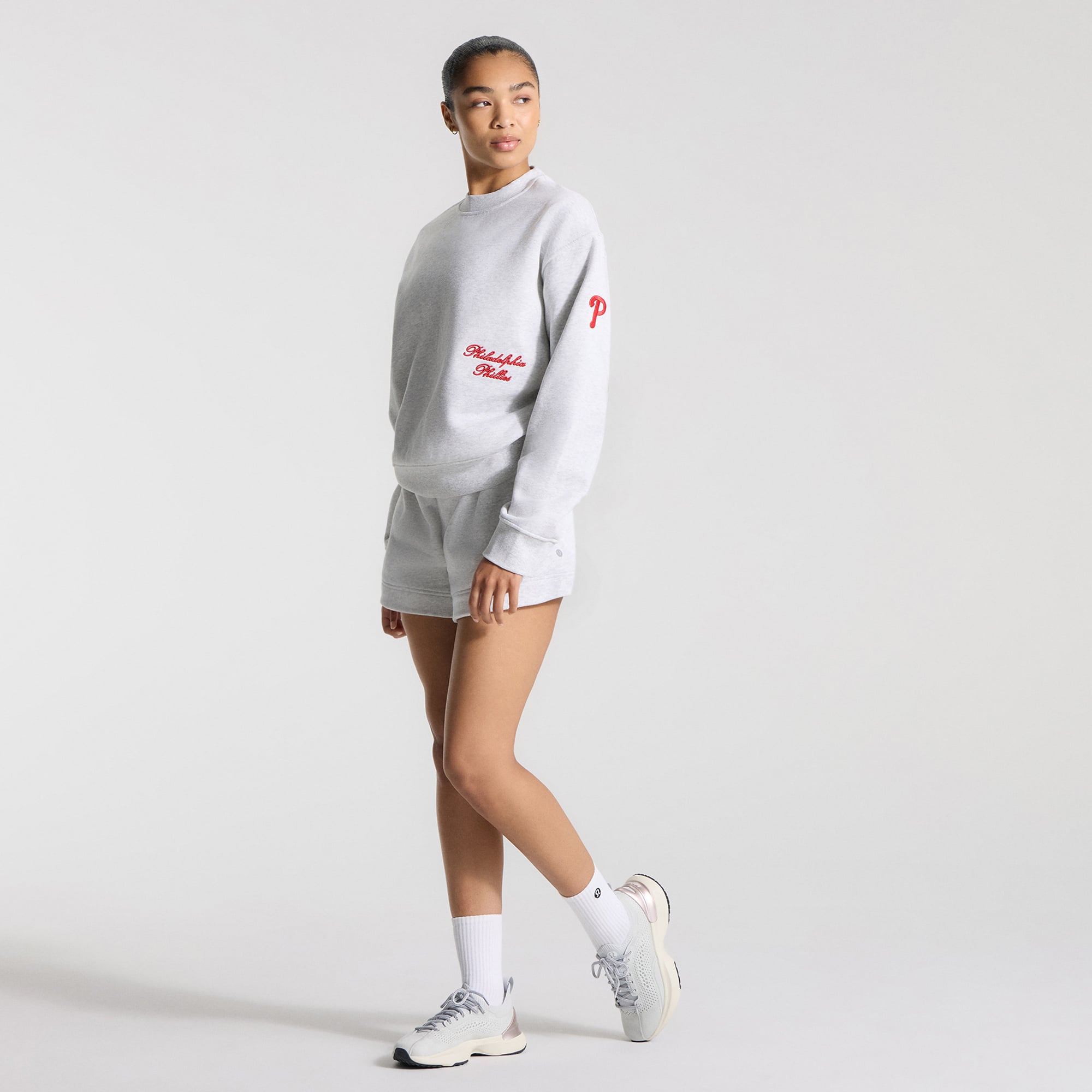 Sweat-shirt oversize Steady State pour femme, bleu marine, des Phillies de Philadelphie, la marque lululemon.