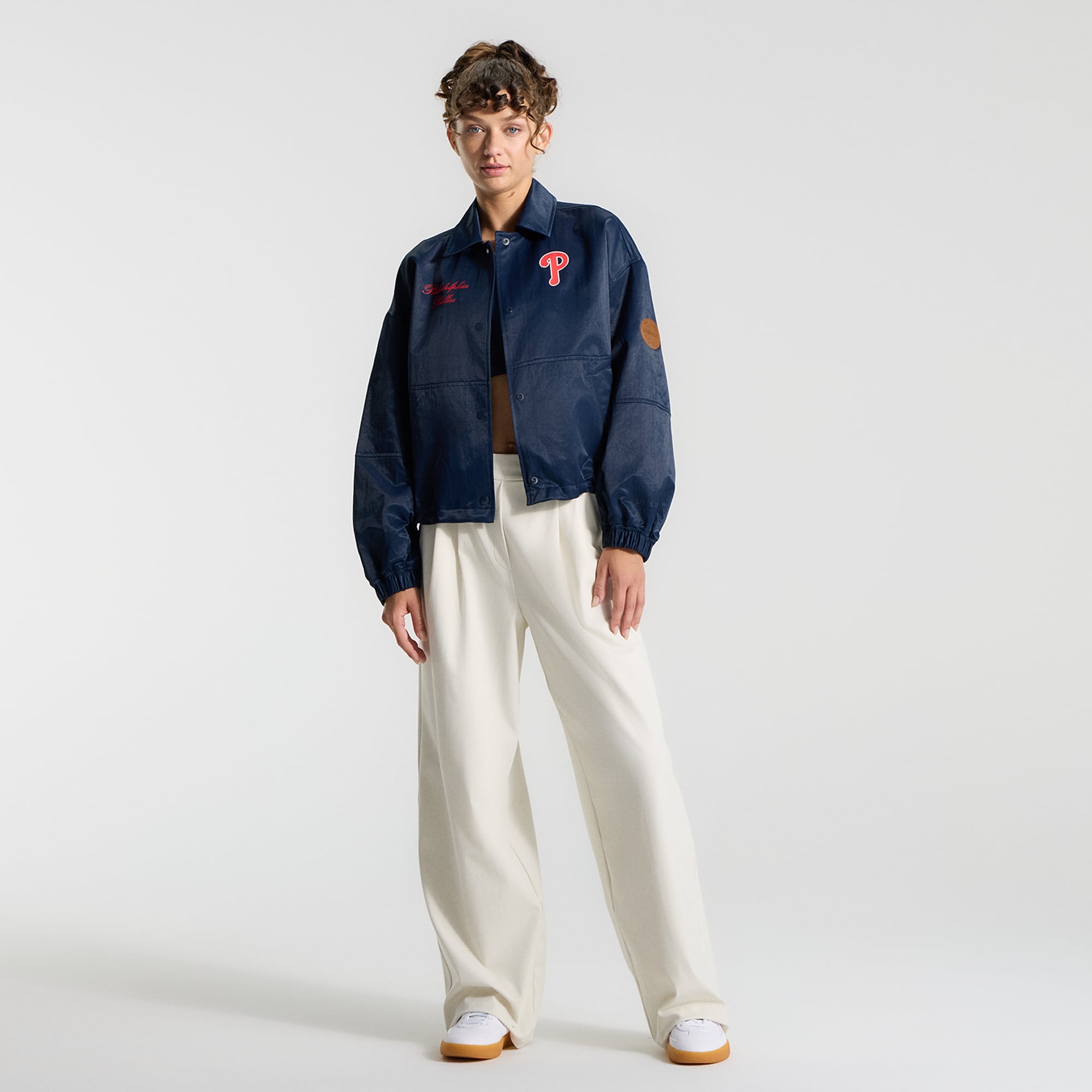 Veste d'entraîneur des Phillies de Philadelphie True Navy pour femmes lululemon