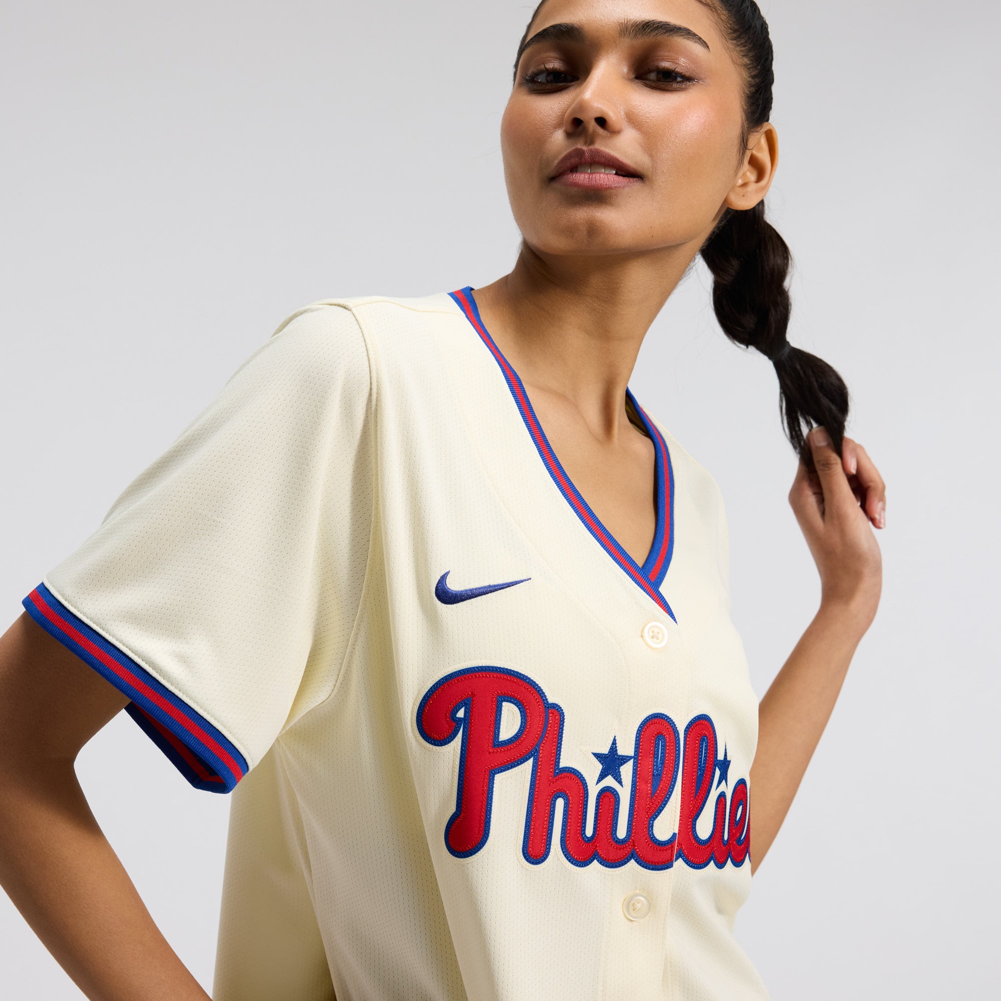 Maillot alternatif limité Nike Ryan Howard crème des Phillies de Philadelphie pour femmes