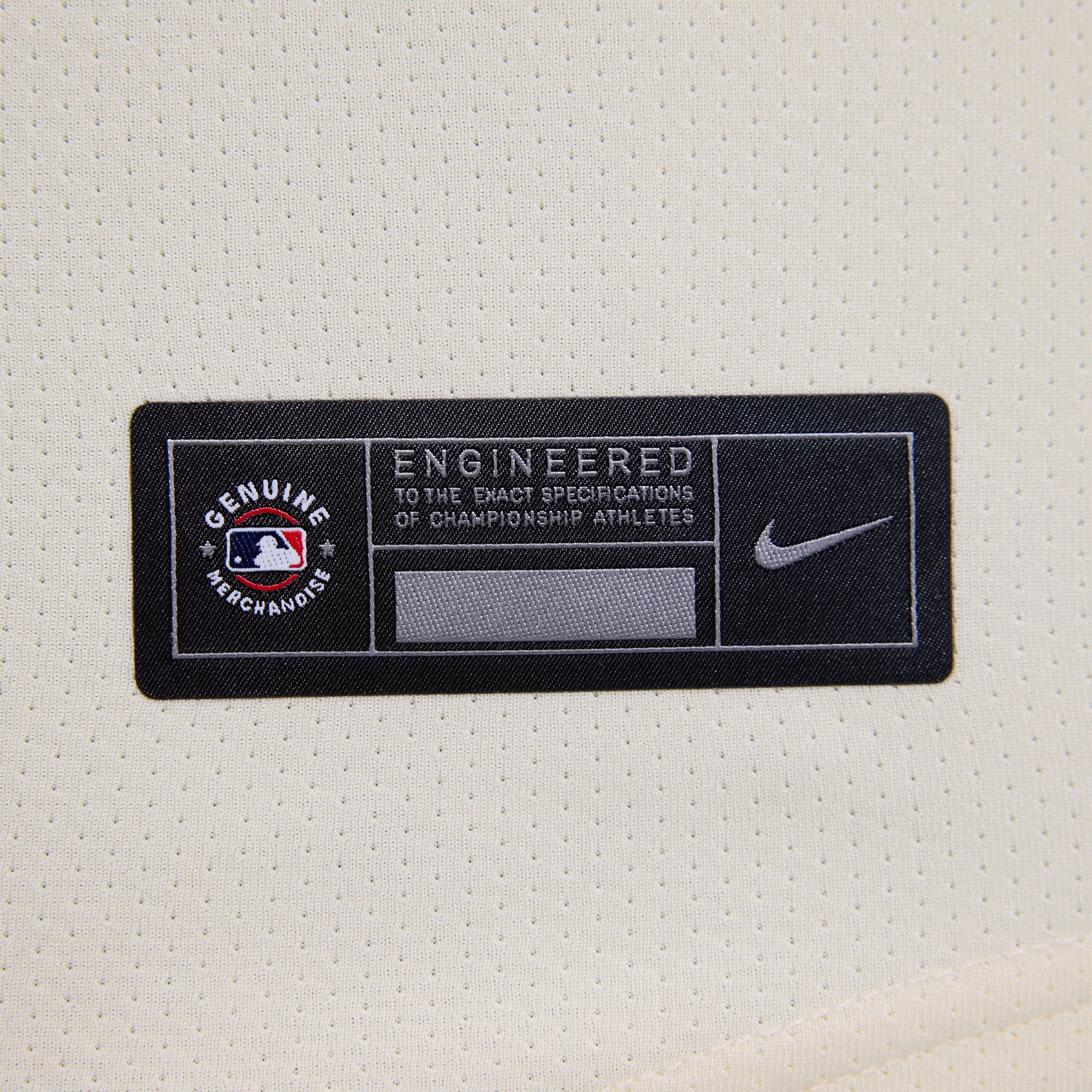 Maillot alternatif limité Nike Ryan Howard crème des Phillies de Philadelphie pour femmes