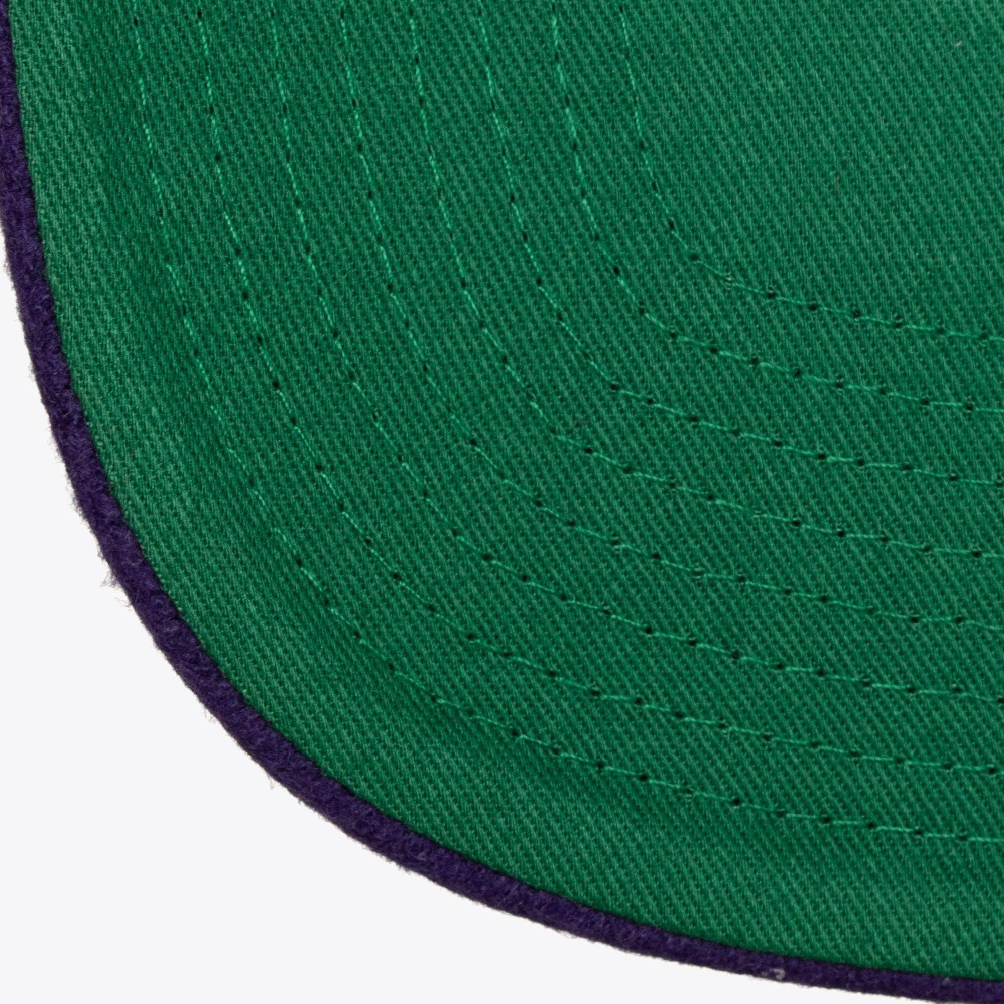 Casquette ajustable Mitchell & Ness Pro pour homme, couleur crème, Phoenix Suns Hardwood Classics Retro Roots Stripe.