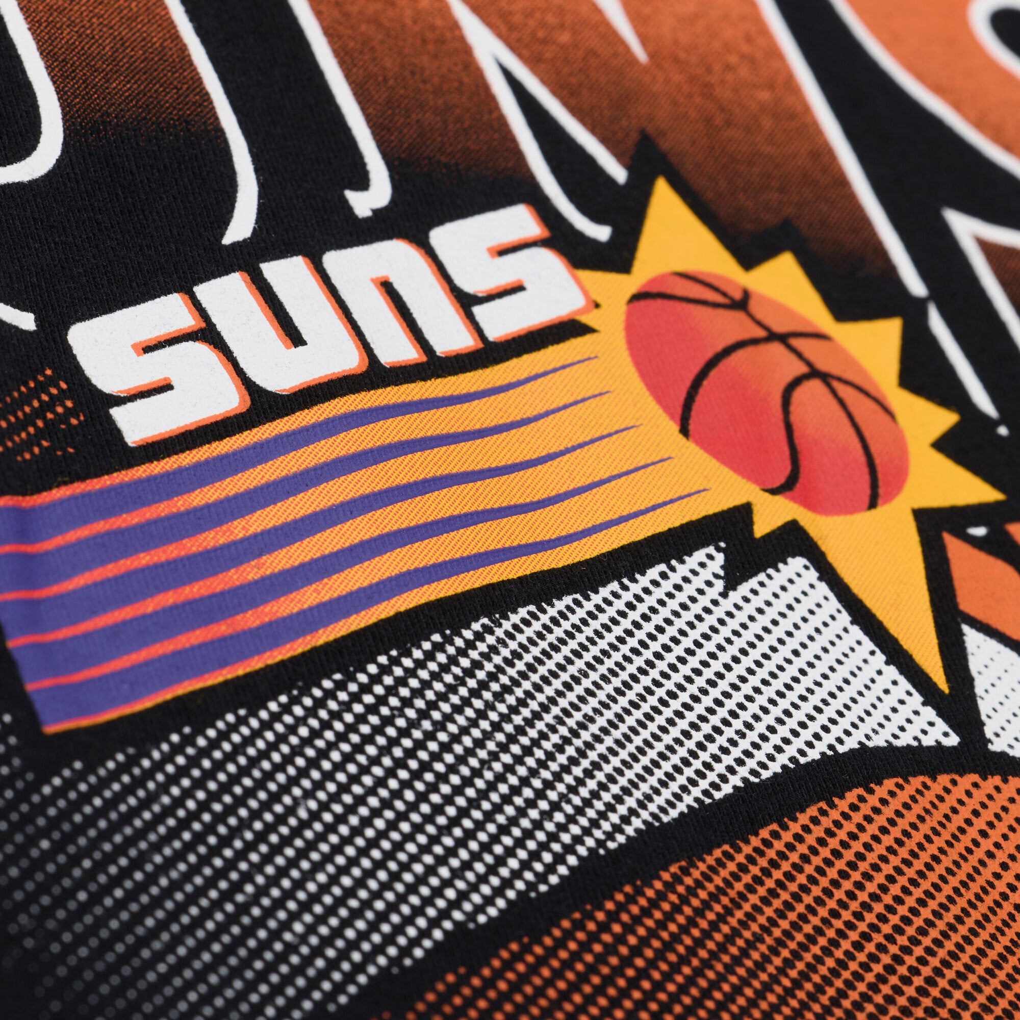 T-shirt court à imprimé graphique noir Phoenix Suns pour femme de Mitchell & Ness