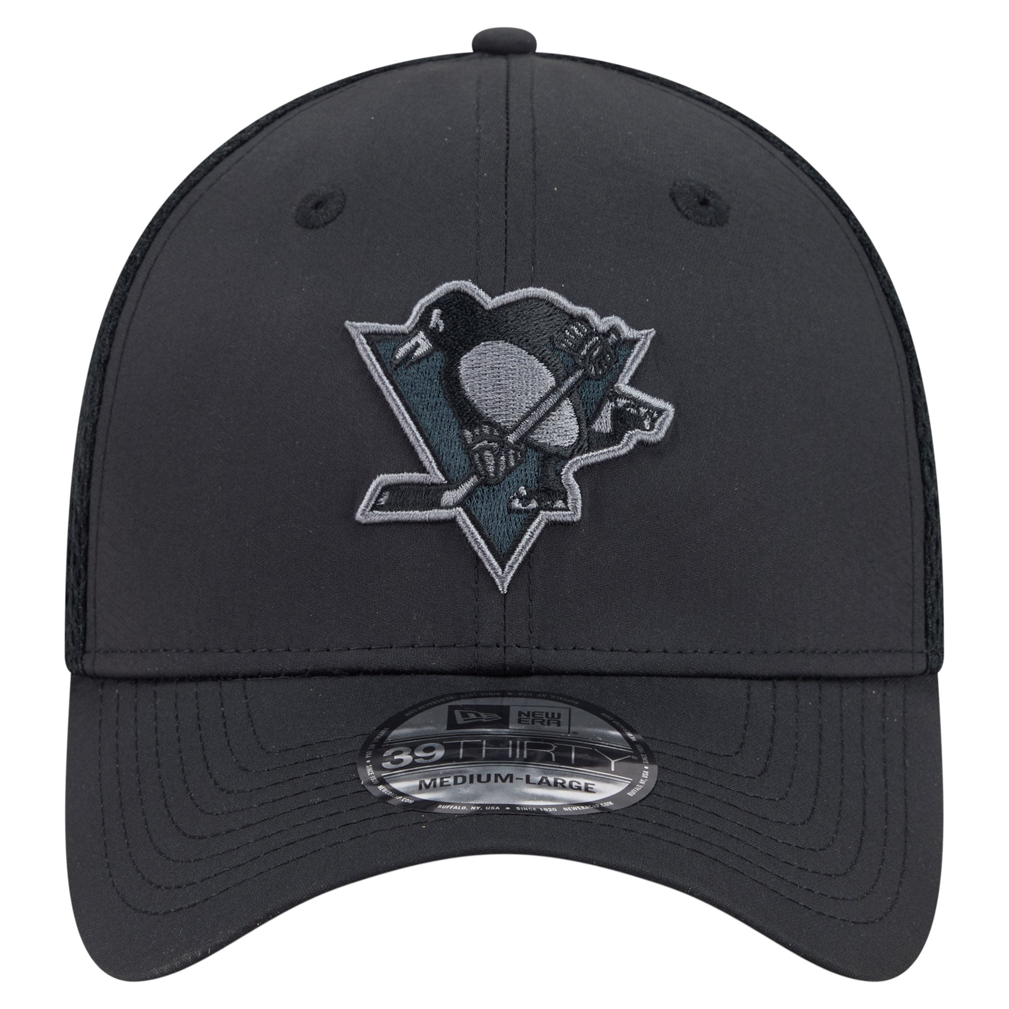 Men's New Era  Black Pittsburgh Penguins Blackout 39THIRTY Stretch Hat