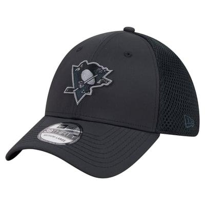  Pittsburgh Penguins New Era Blackout 39THIRTY Stretch Hat - Black