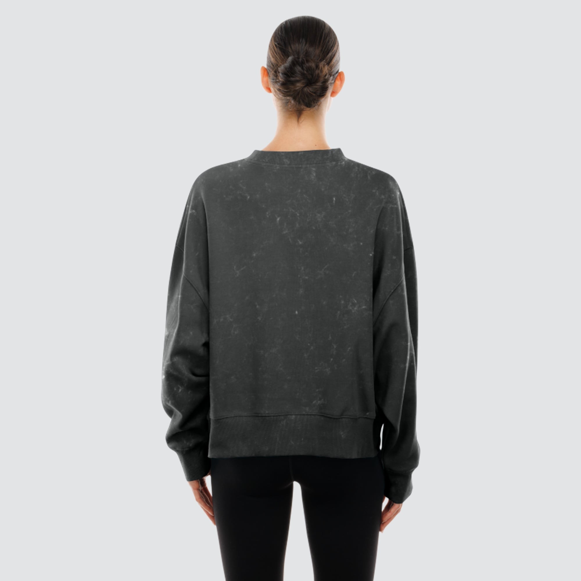 Sweat-shirt à col rond New Era noir Pittsburgh Penguins Throwback en molleton délavé l'huile minérale pour femme