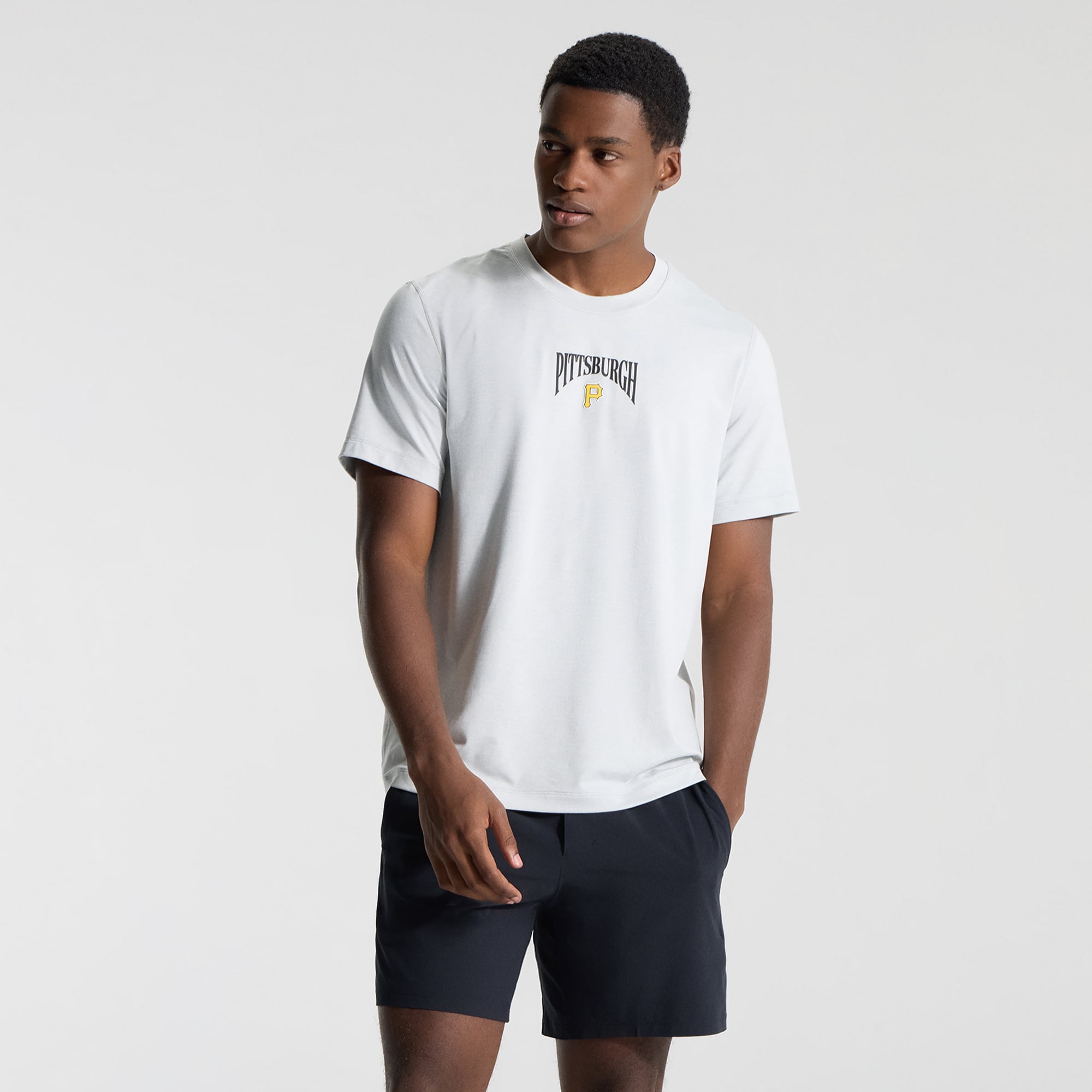 T-shirt en jersey doux Pittsburgh Pirates, couleur argent chiné, pour homme de la marque lululemon