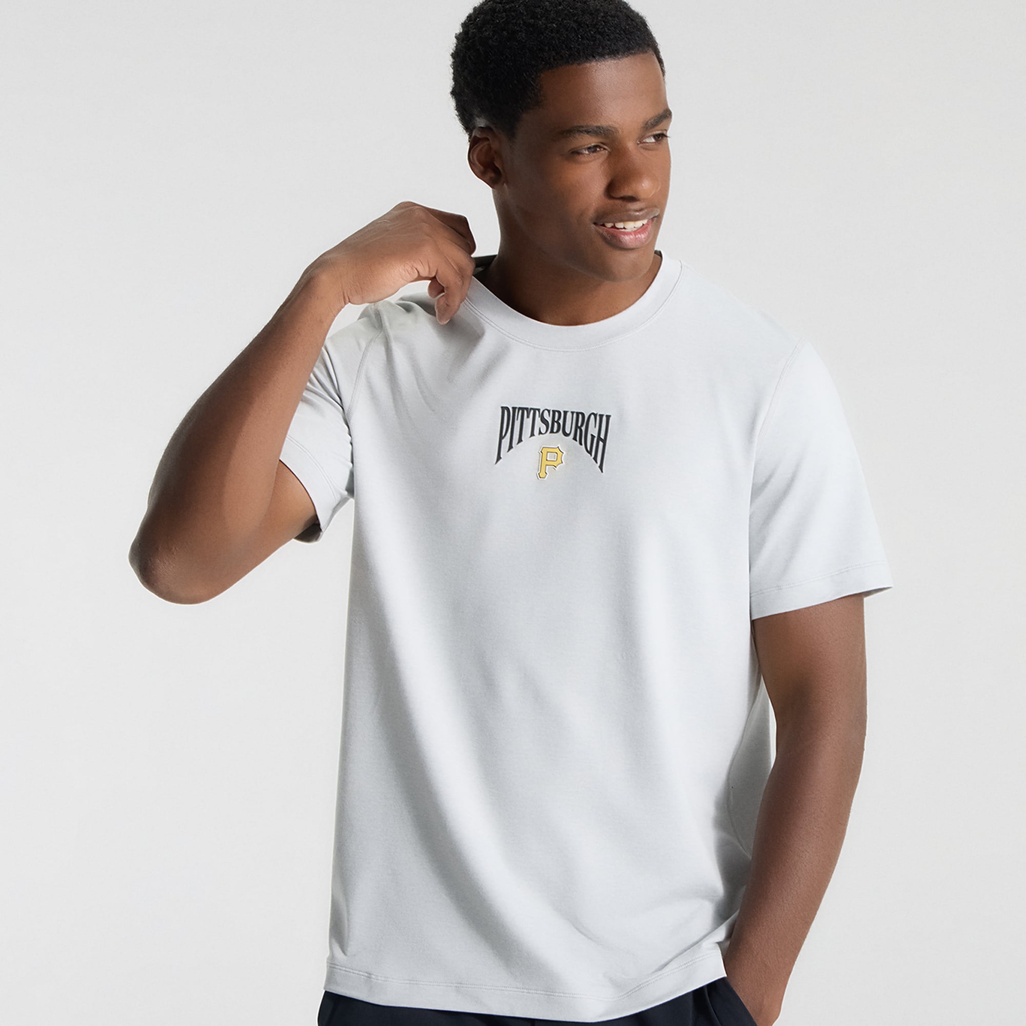 T-shirt en jersey doux Pittsburgh Pirates, couleur argent chiné, pour homme de la marque lululemon