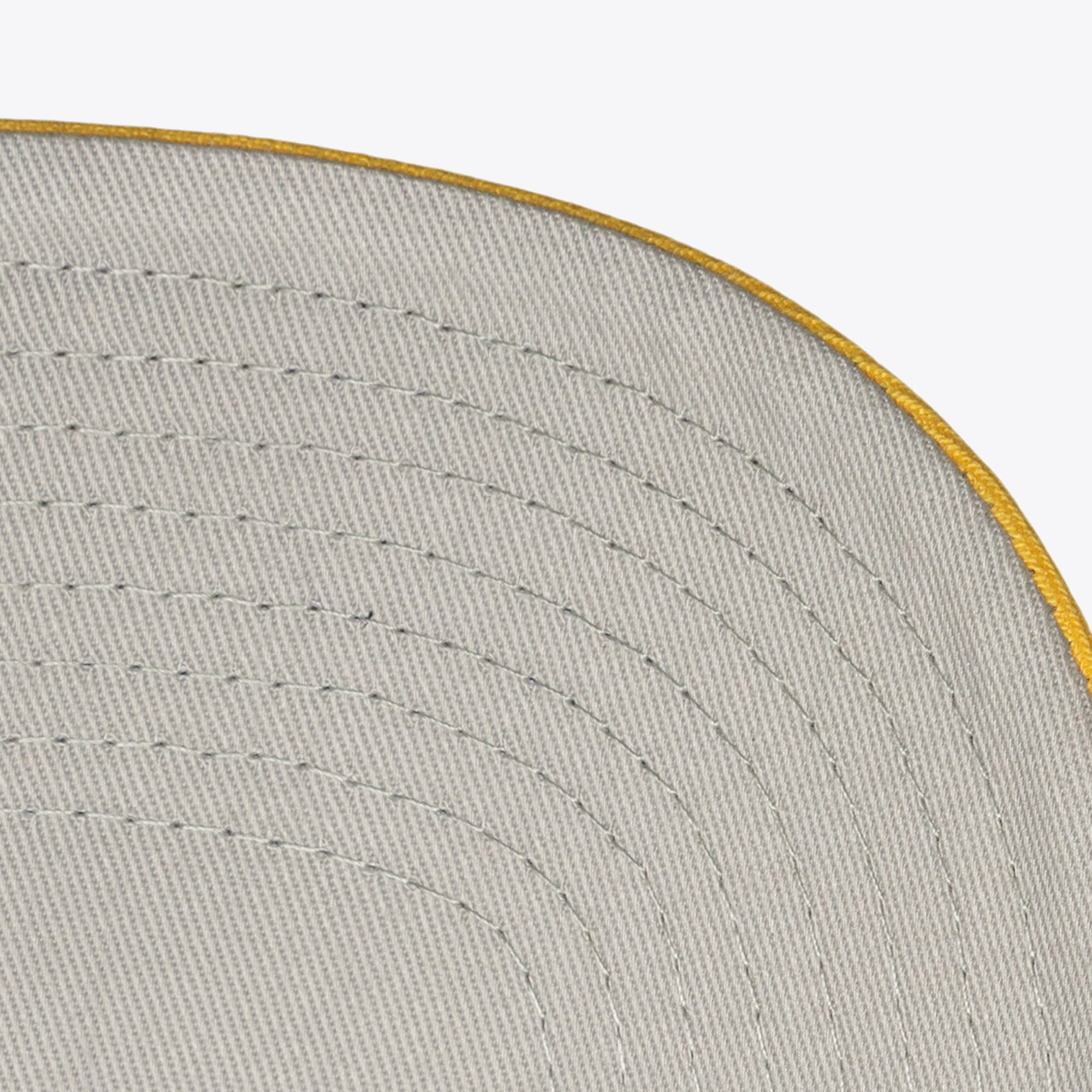 Men's Mitchell & Ness  Cream/Gold Pittsburgh Pirates Flawless Stretch-Snapback Hat