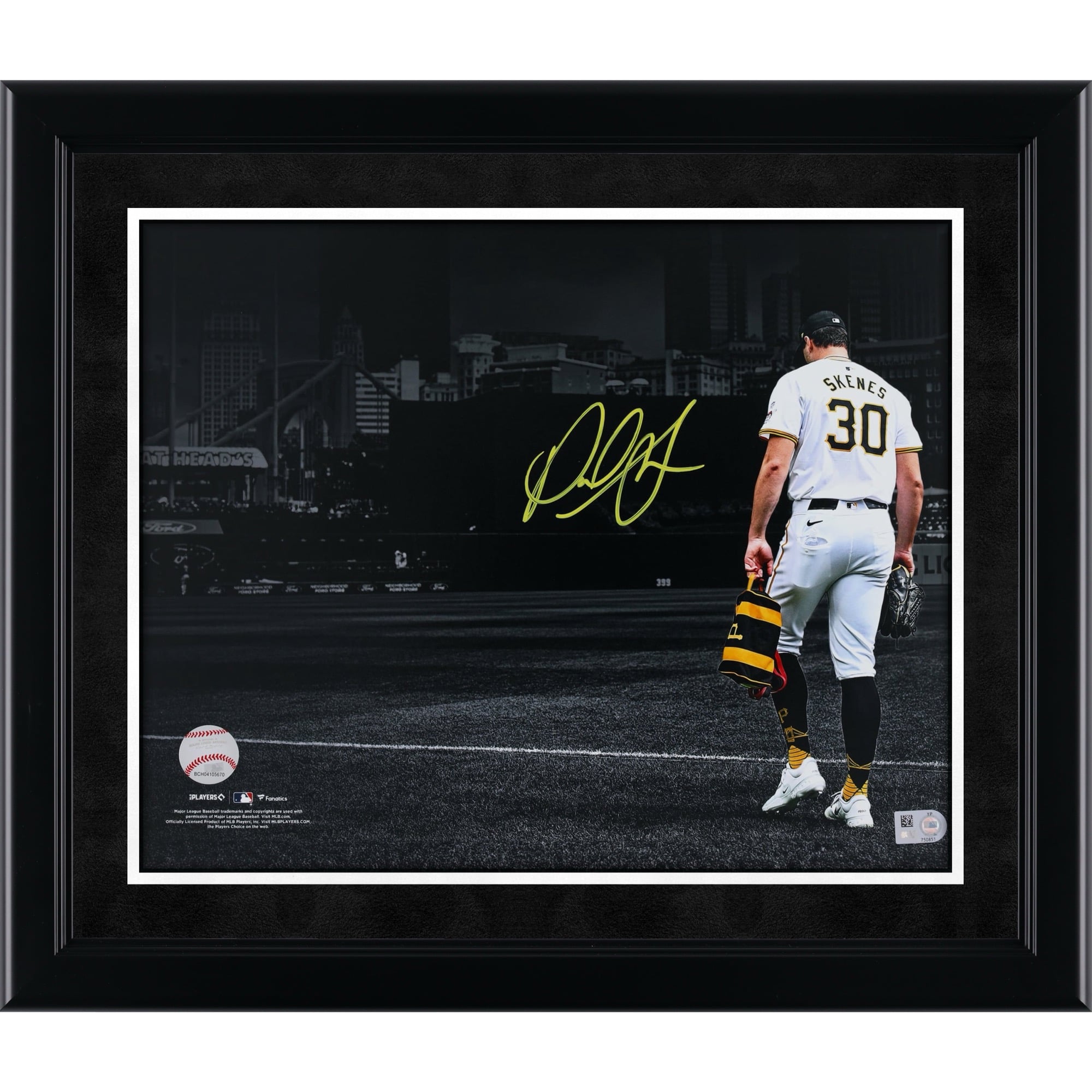Photographie autographiée de Paul Skenes des Pirates de Pittsburgh lors de la 11 de l'événement