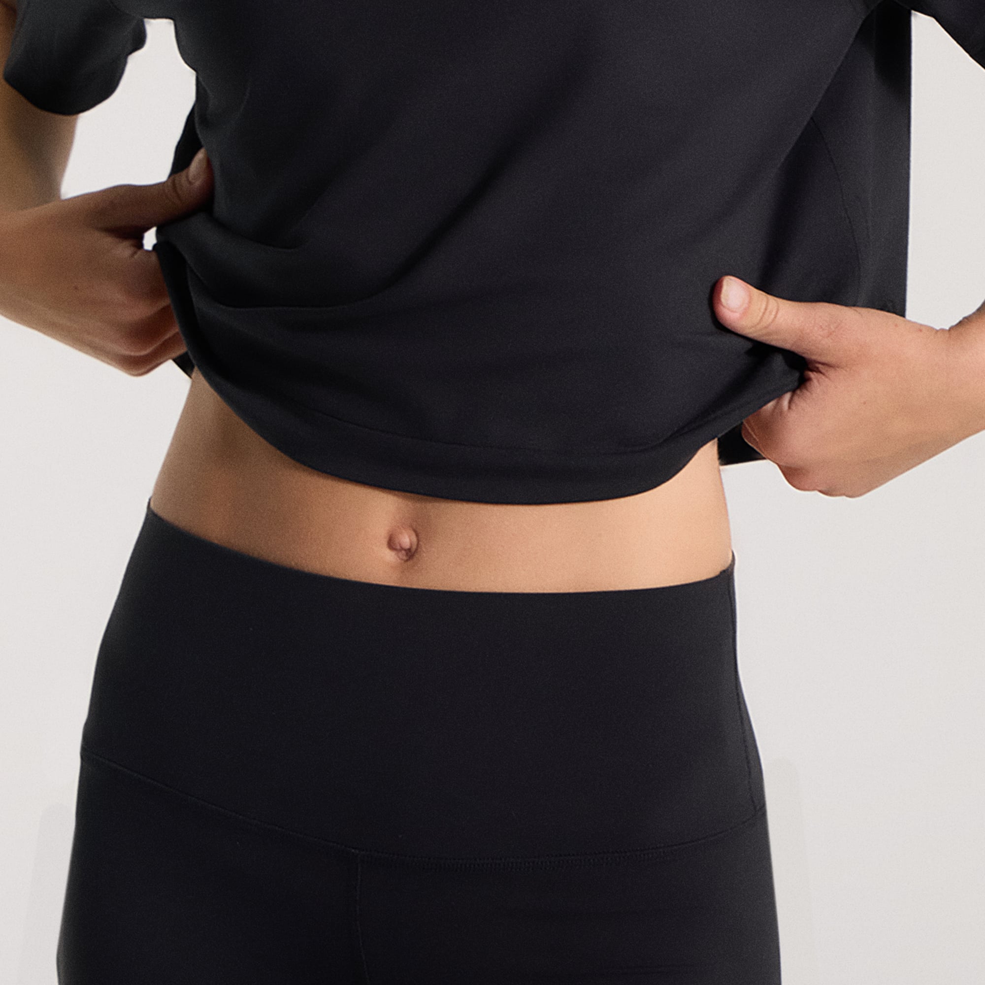 T-shirt court en coton biologique noir Pittsburgh Pirates All Yours de lululemon pour femme