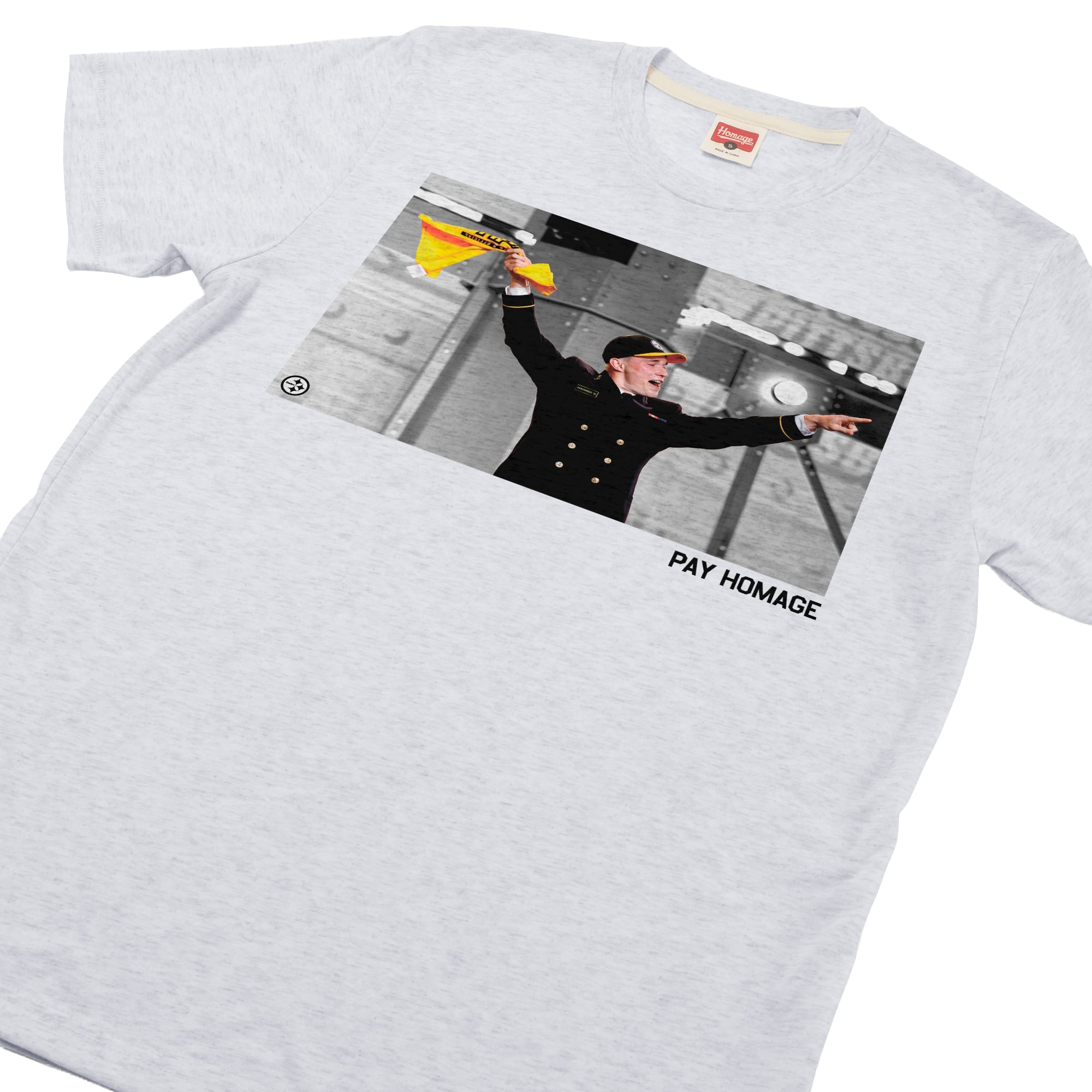 T-shirt graphique pour homme en hommage à Eli Heidenreich, joueur des Steelers de Pittsburgh, couleur gris anthracite
