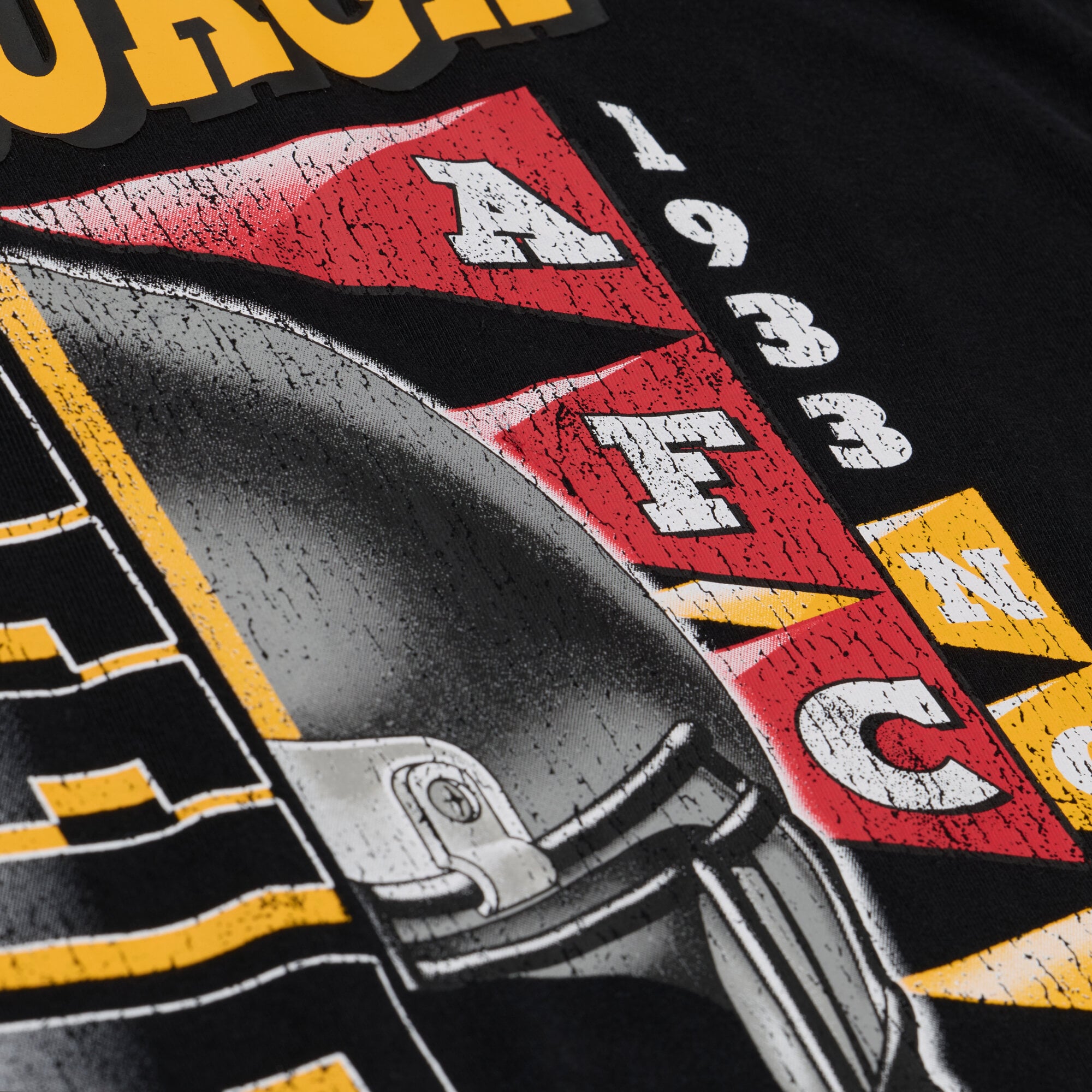 T-shirt à manches courtes Mitchell & Ness noir Pittsburgh Steelers Core Essentials Street Graphic pour homme