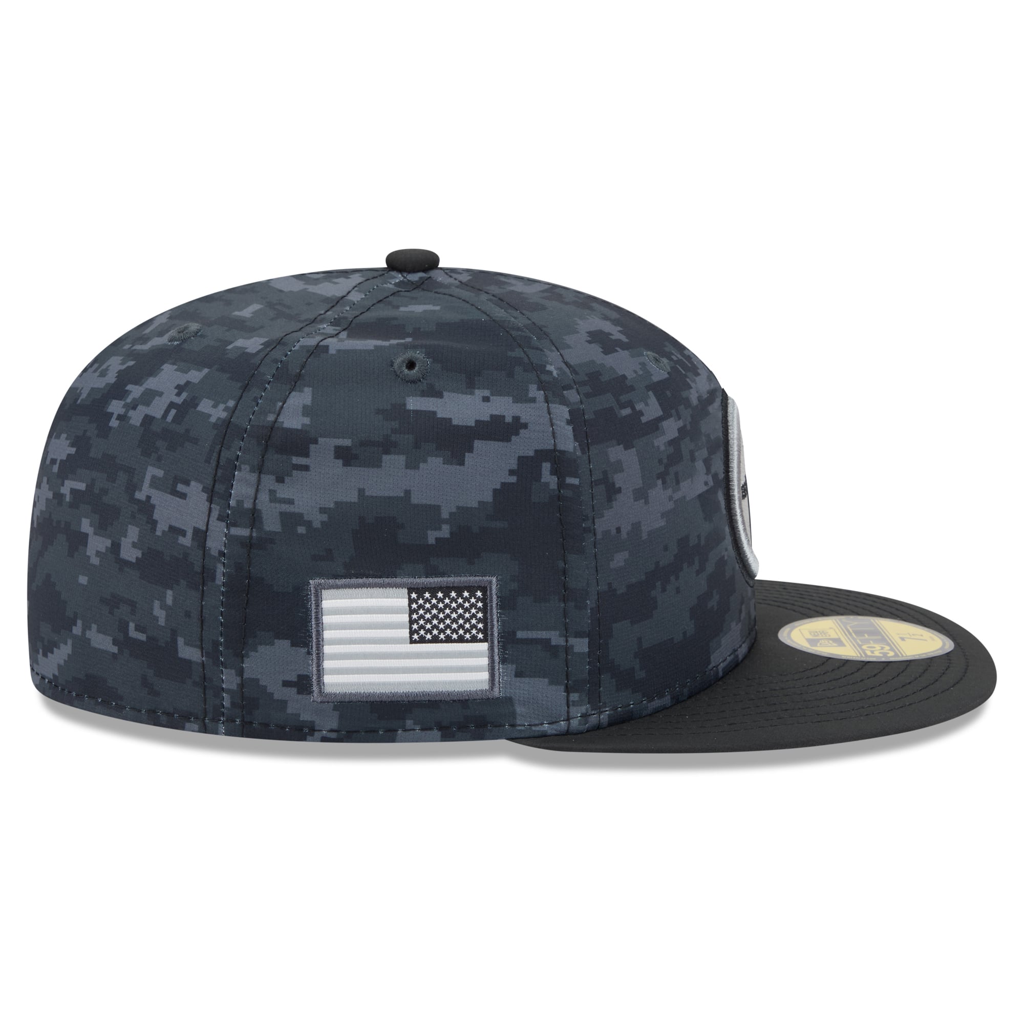 Casquette ajustée New Era noire Pittsburgh Steelers 2026 Salute To Service 59FIFTY pour homme