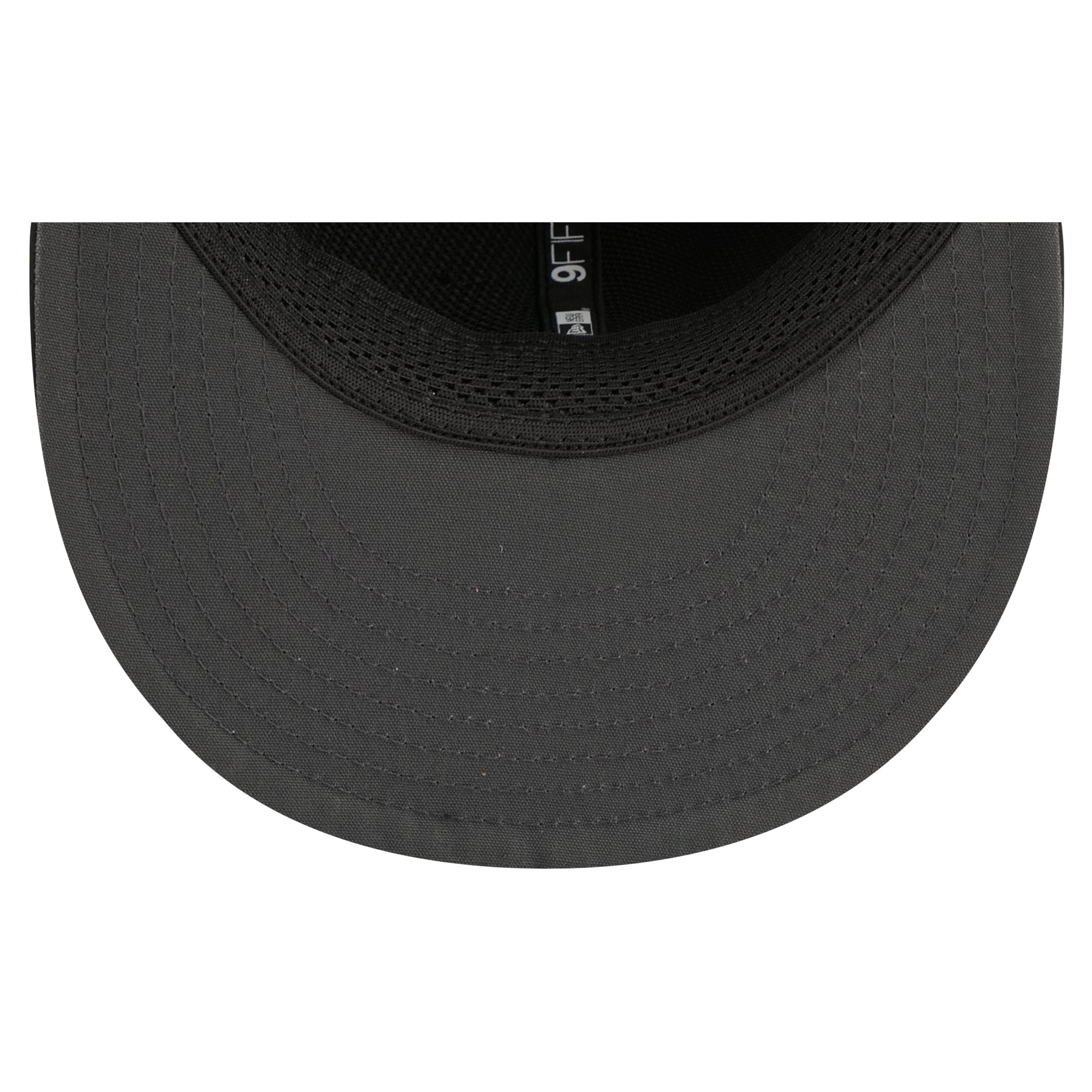 Men's New Era Black Pittsburgh Steelers 2026 Sideline 9FIFTY Snapback Hat