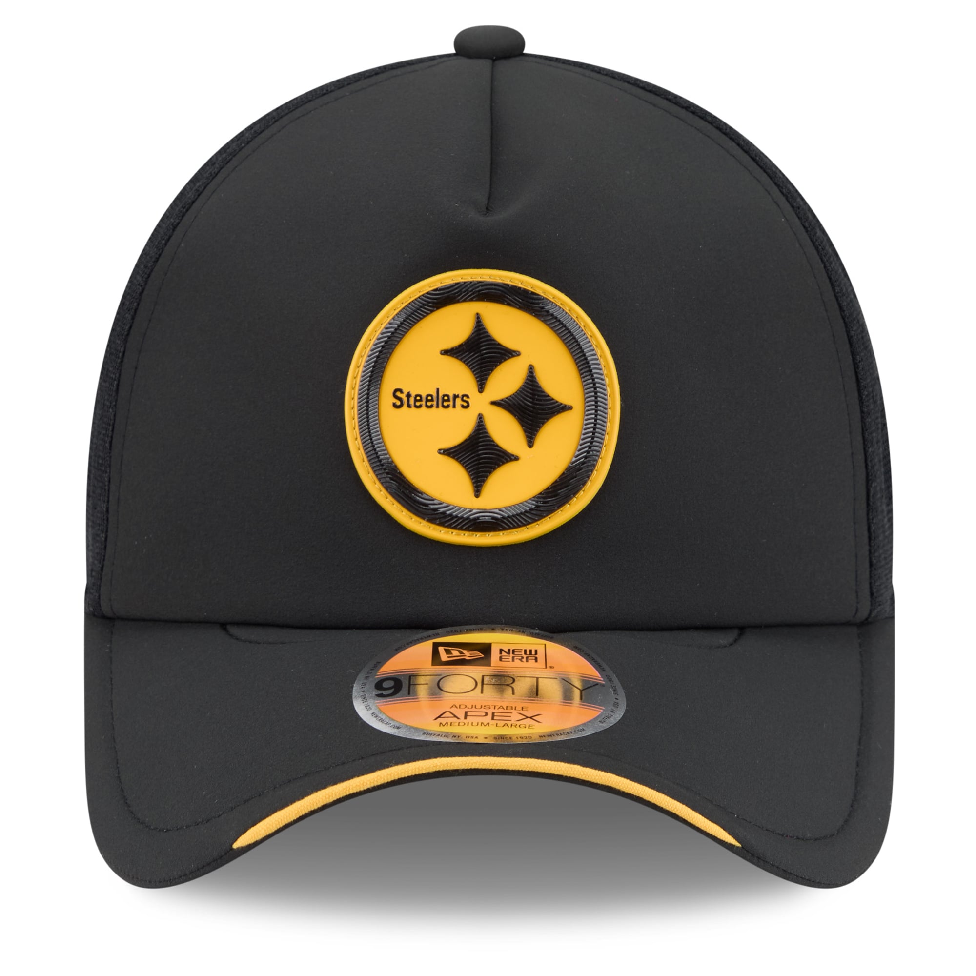 Men's New Era Black Pittsburgh Steelers 2026 Sideline Apex 9FORTY Adjustable Trucker Hat
