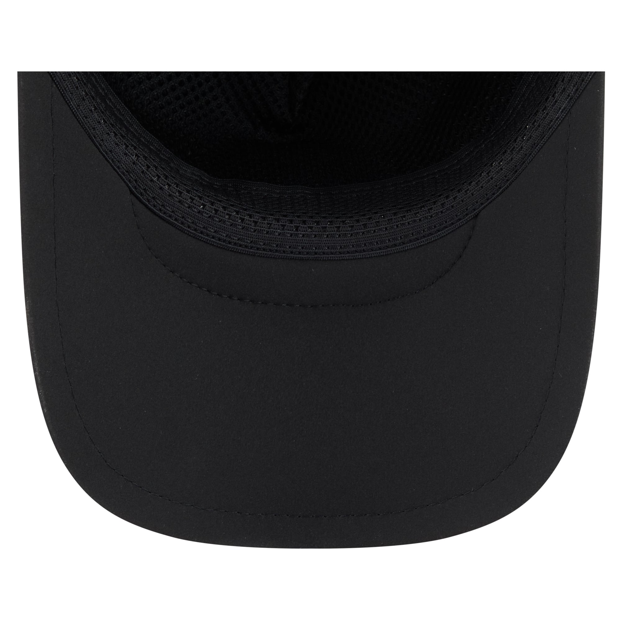 Men's New Era Black Pittsburgh Steelers 2026 Sideline Apex 9FORTY Adjustable Trucker Hat