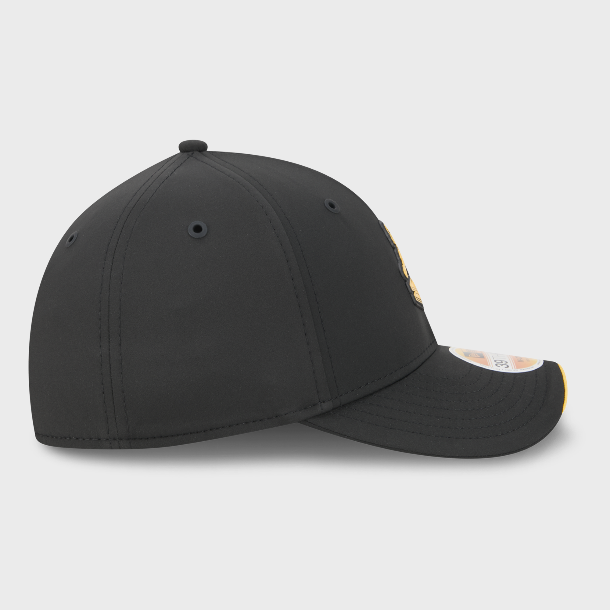 Casquette New Era noire Pittsburgh Steelers 2026 Sideline Throwback 39THIRTY M-Crown Flex pour homme