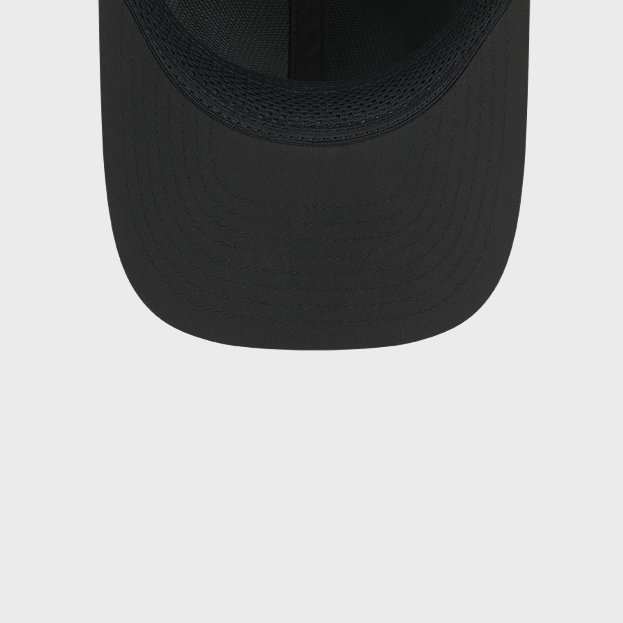 Casquette New Era noire Pittsburgh Steelers 2026 Sideline Throwback 39THIRTY M-Crown Flex pour homme