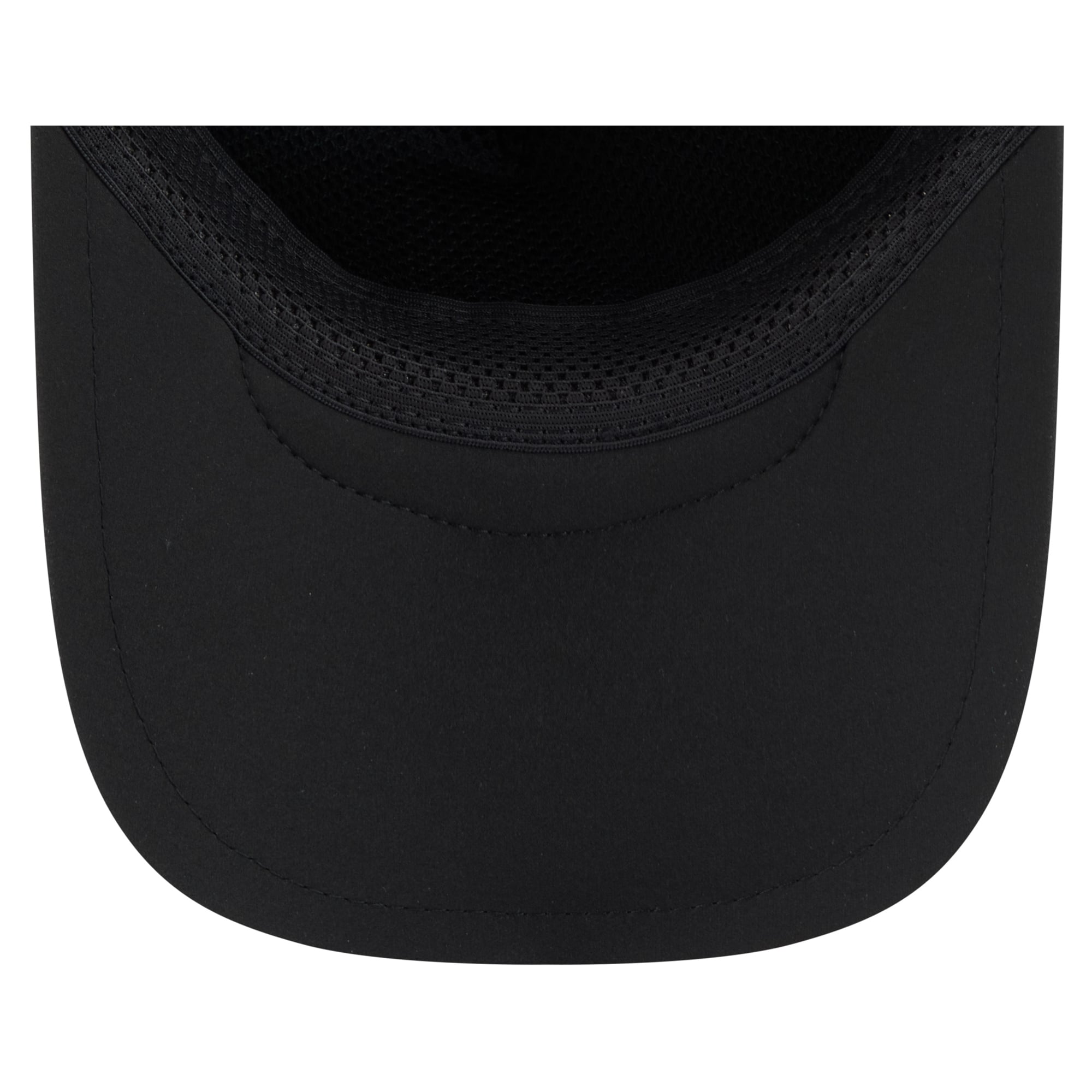 Men's New Era Black Pittsburgh Steelers 2026 Sideline Throwback Apex 9FORTY Adjustable Trucker Hat