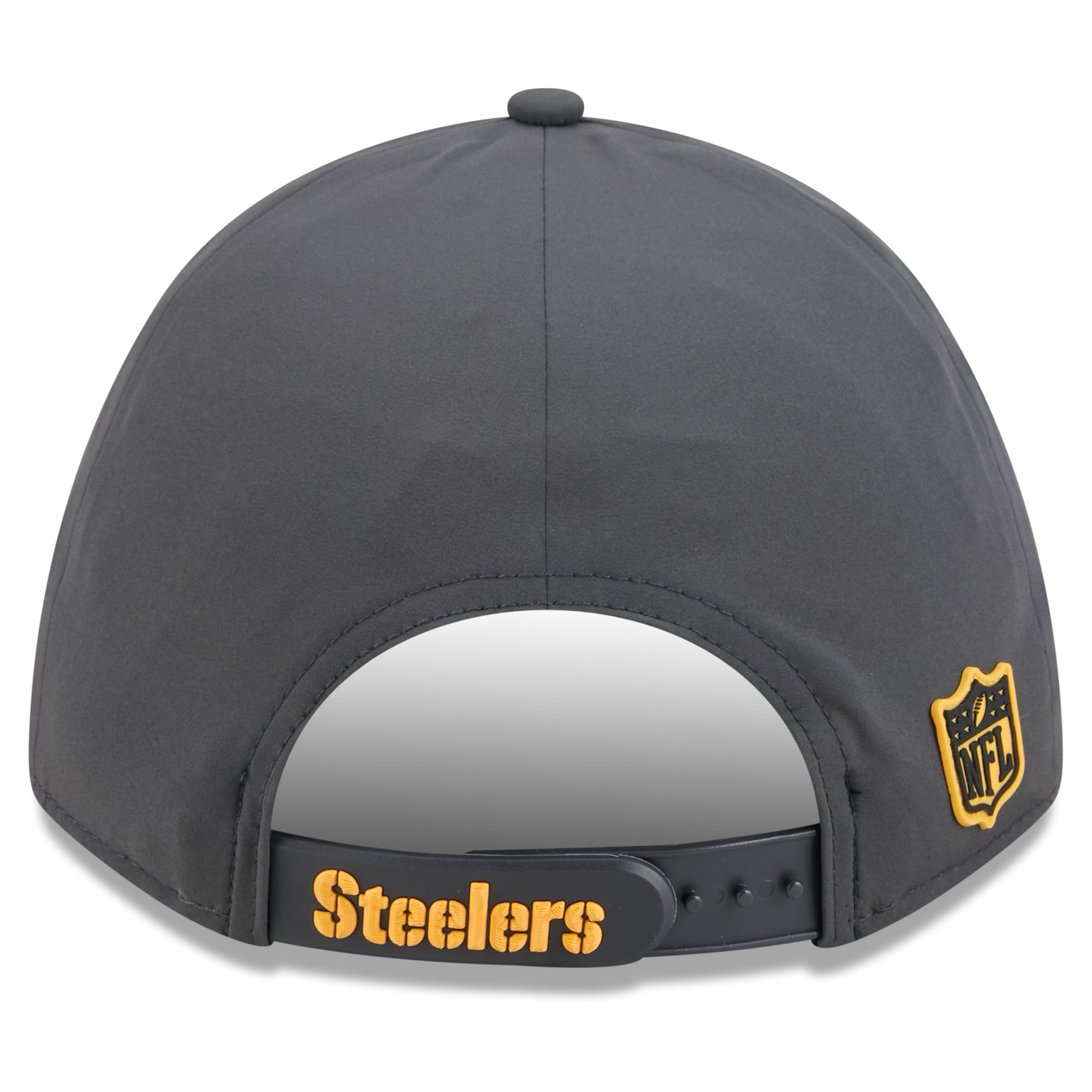 Men's New Era Charcoal Pittsburgh Steelers 2026 Sideline Cold Weather  9FORTY M-Crown Adjustable Hat