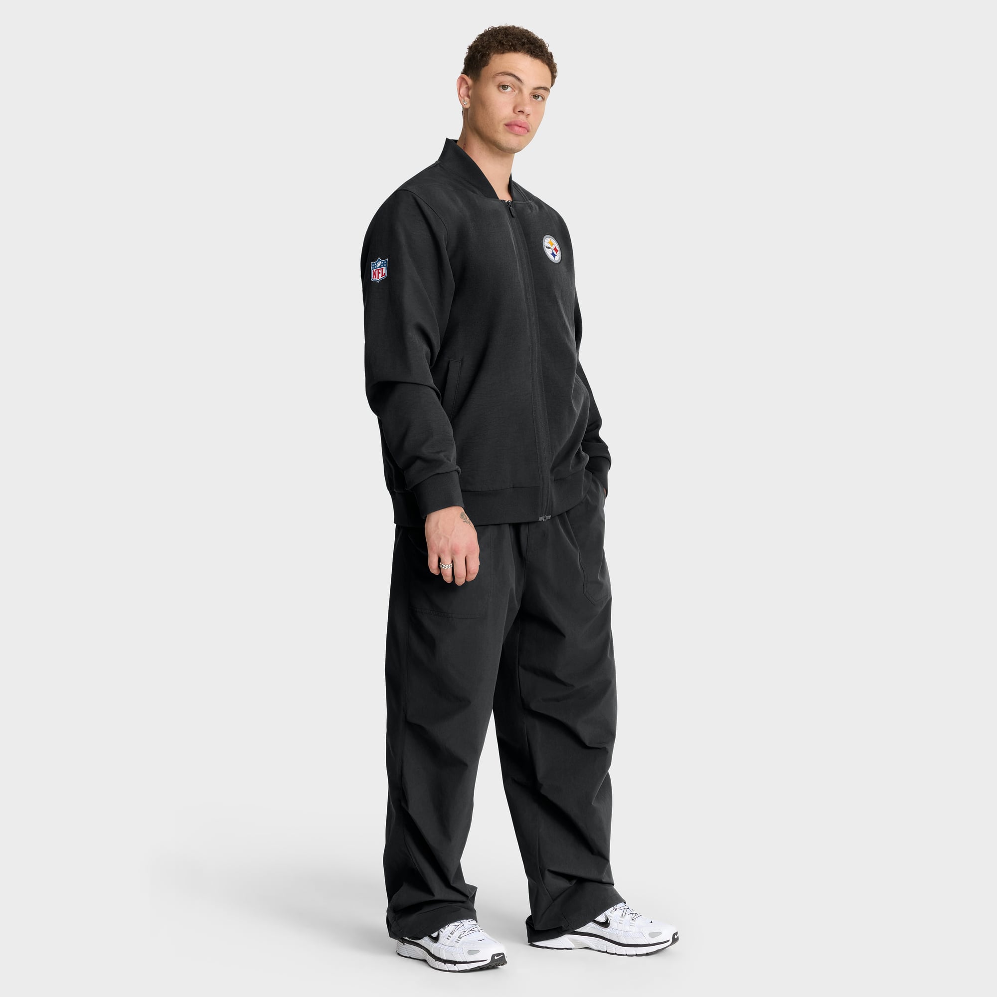 Men's Nike Black Pittsburgh Steelers Sideline Powerful Blocking Full-Zip Dri-FIT Bomber Jacket