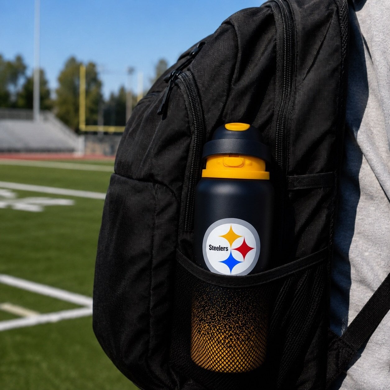 Gourde Pegasus Pittsburgh Steelers 946 ml (32 oz) en acier inoxydable dégradé ProFlow