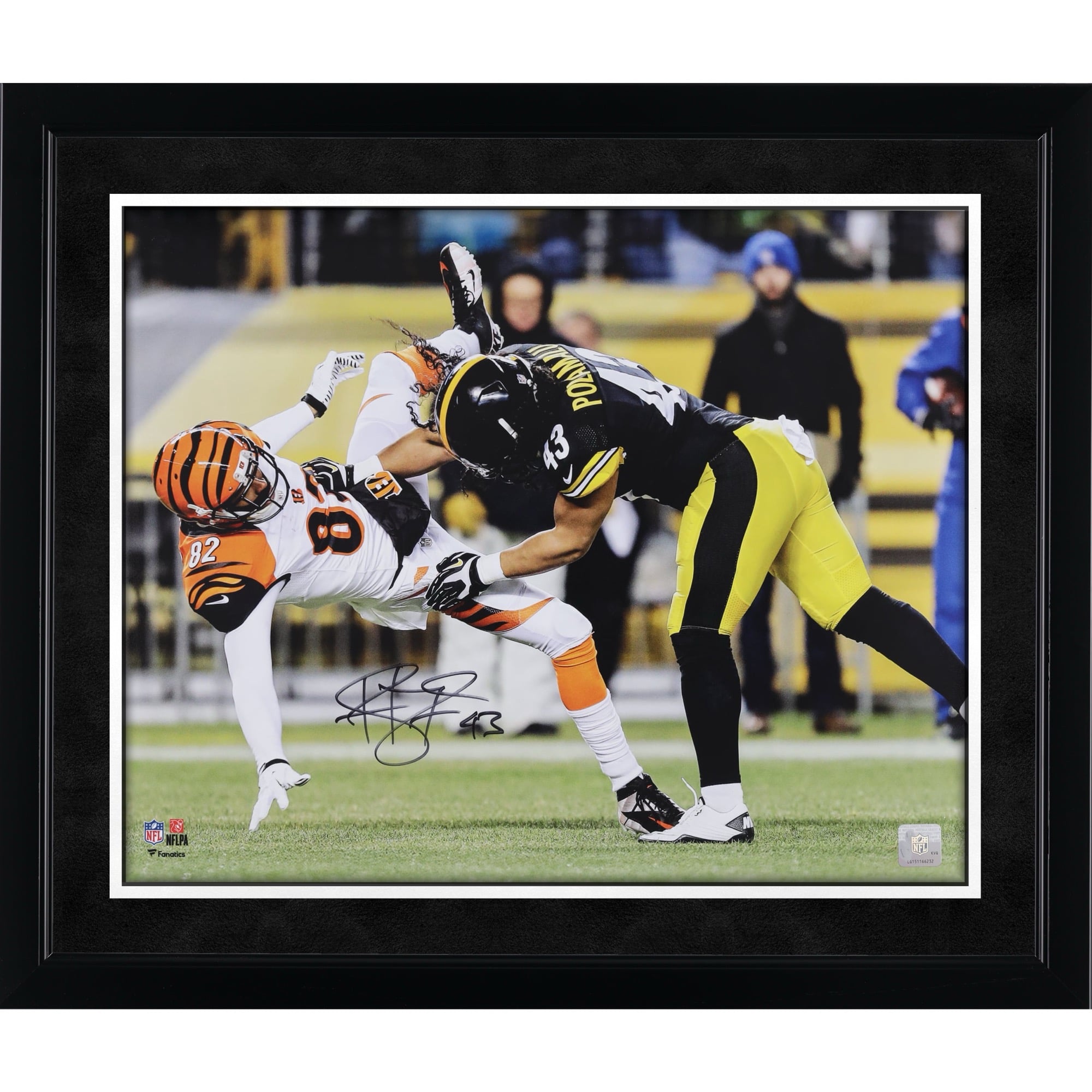 Photo autographiée de Troy Polamalu (Pittsburgh Steelers) - 40,6 x 50,8 cm (16 x 20 pouces) - Coup porté contre les Bengals