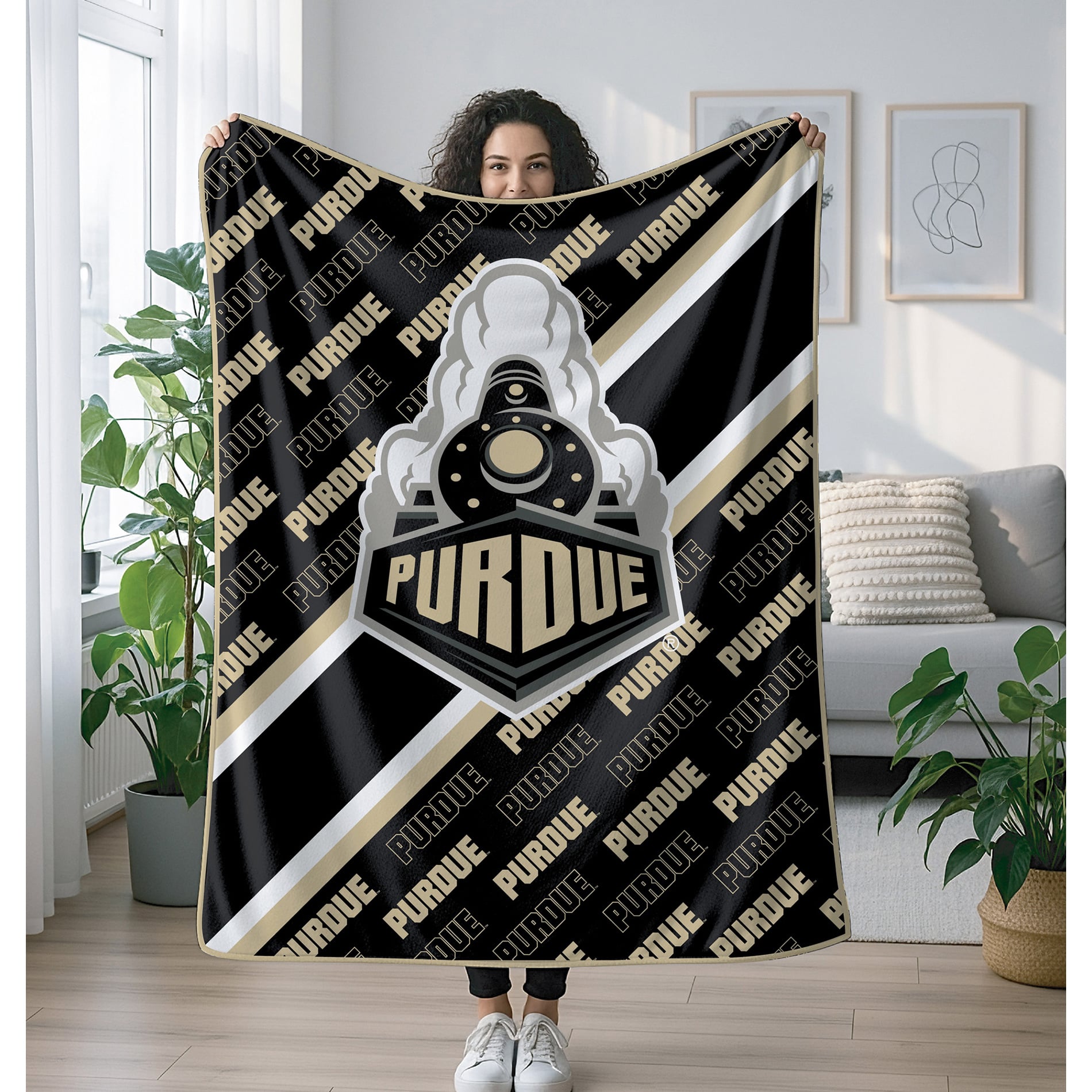 Couverture ultra douce Pegasus Purdue Boilermakers 60" x 70" (diagonale) avec logo doublé