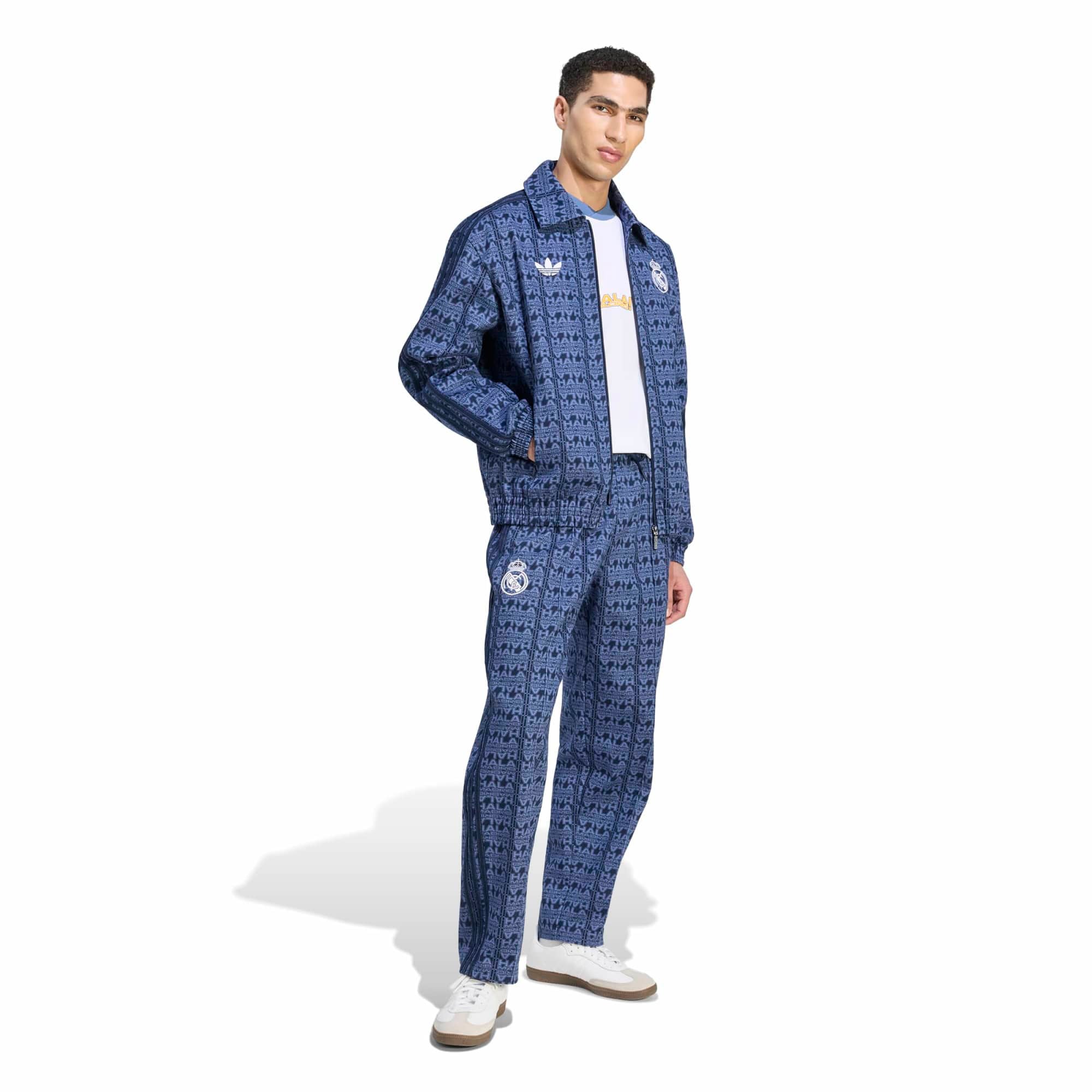 Veste de survêtement adidas Real Madrid bleu marine pour homme, fermeture éclair intégrale.
