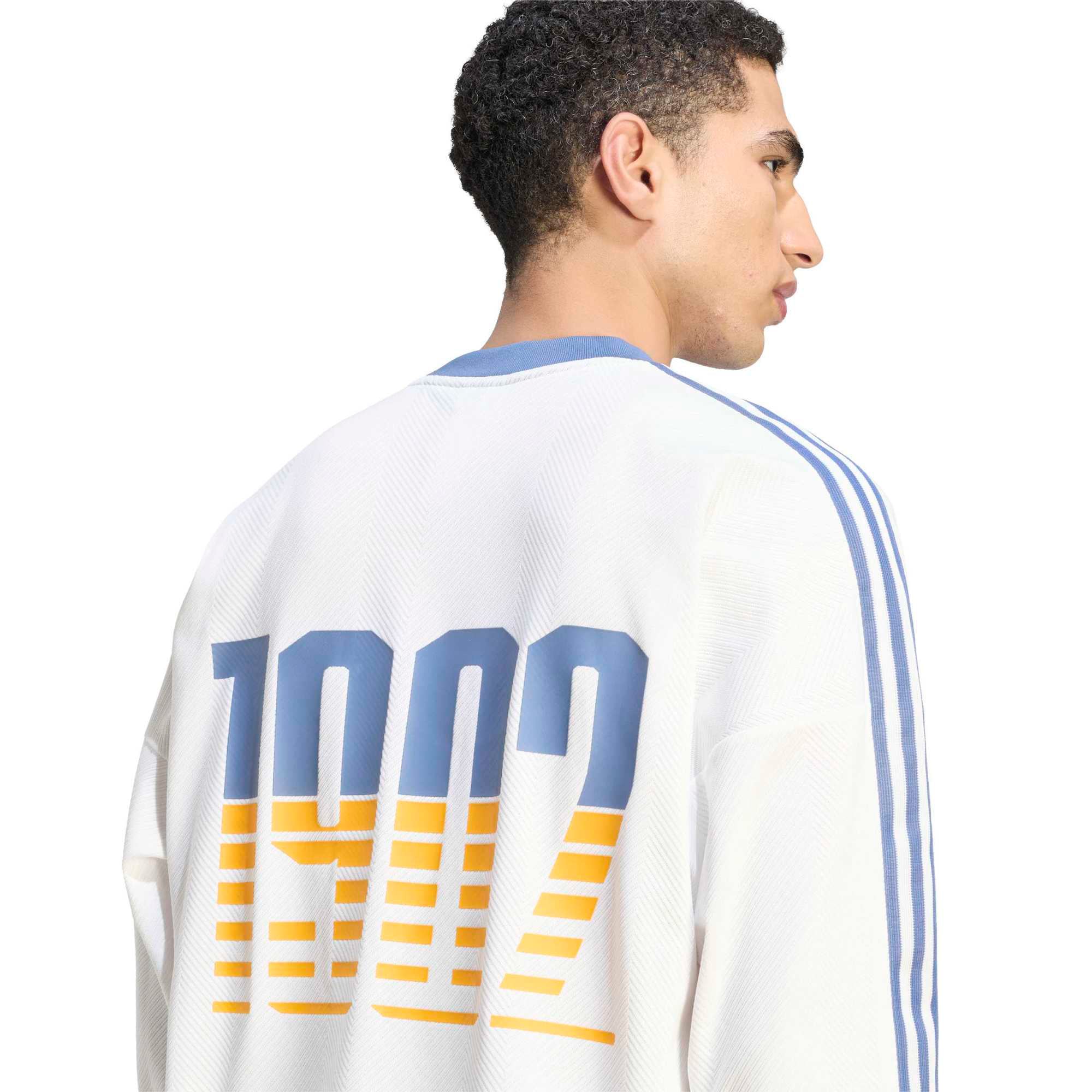 Maillot unisexe adidas blanc Real Madrid Lifestyler à manches longues