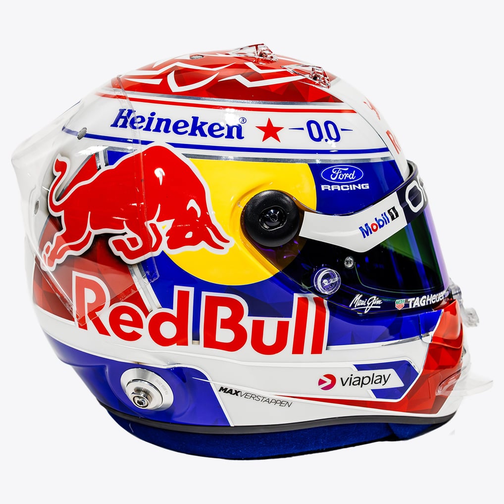 Max Verstappen Red Bull Racing 2026 Season Helmet - 1:4 Model