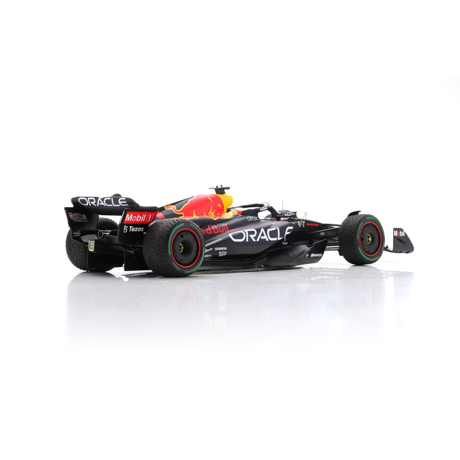 Oracle Red Bull Racing RB18 Nr. 1 Max Verstappen Japan GP 