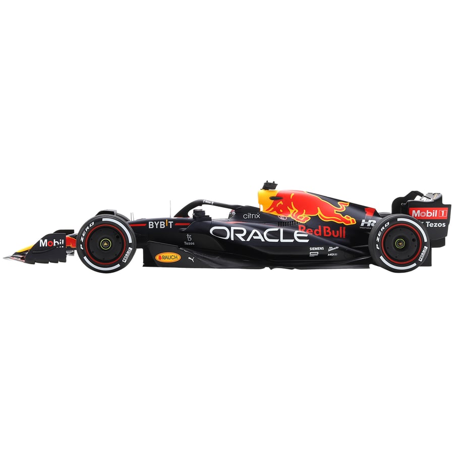 Oracle レッドブル レーシング RB18 No.1 優勝者 マイアミ GP 