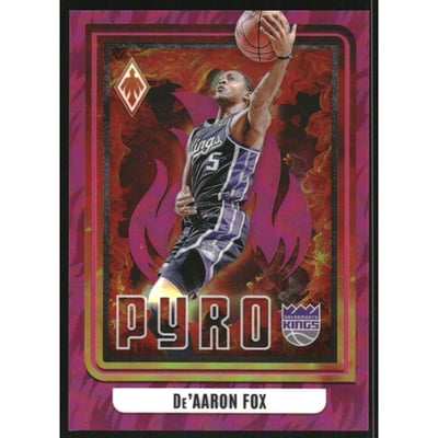 2023-24 Panini Phoenix Pyro Pink #10 De'Aaron Fox