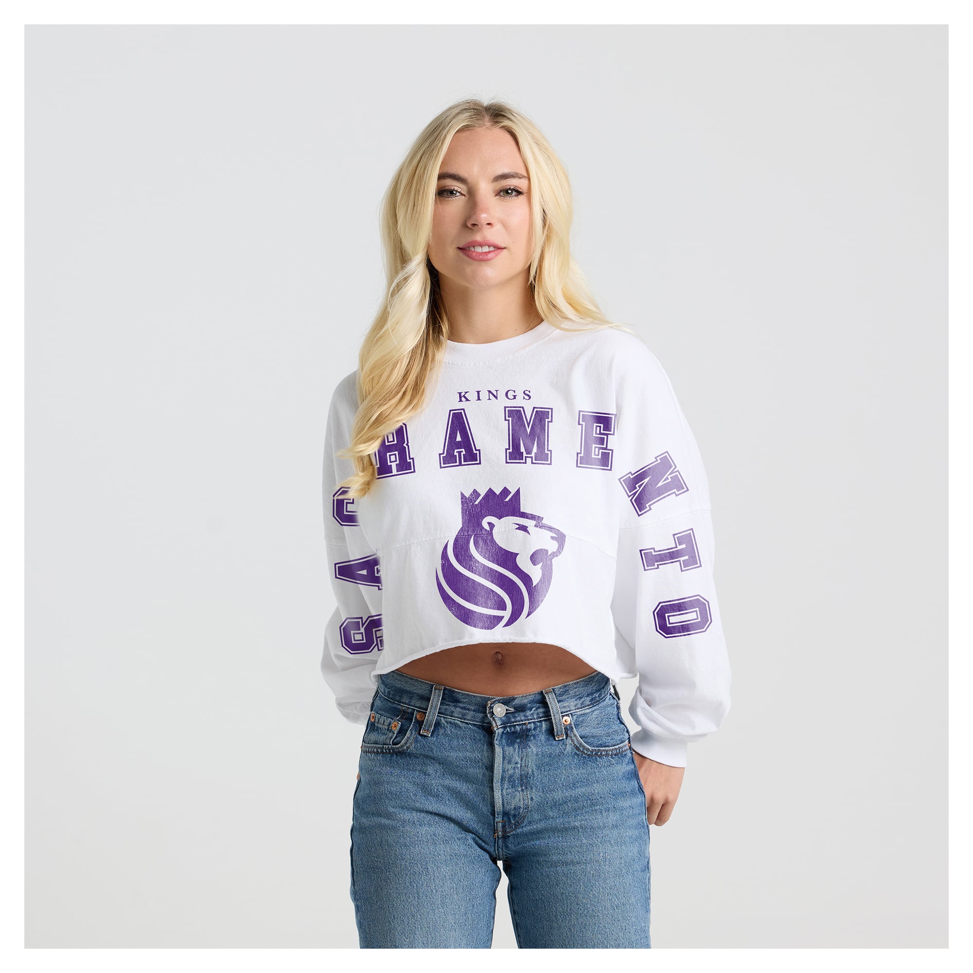Women's Fanatics White Sacramento Kings Spirit Jersey Cropped Crew Neck Sweatshirt