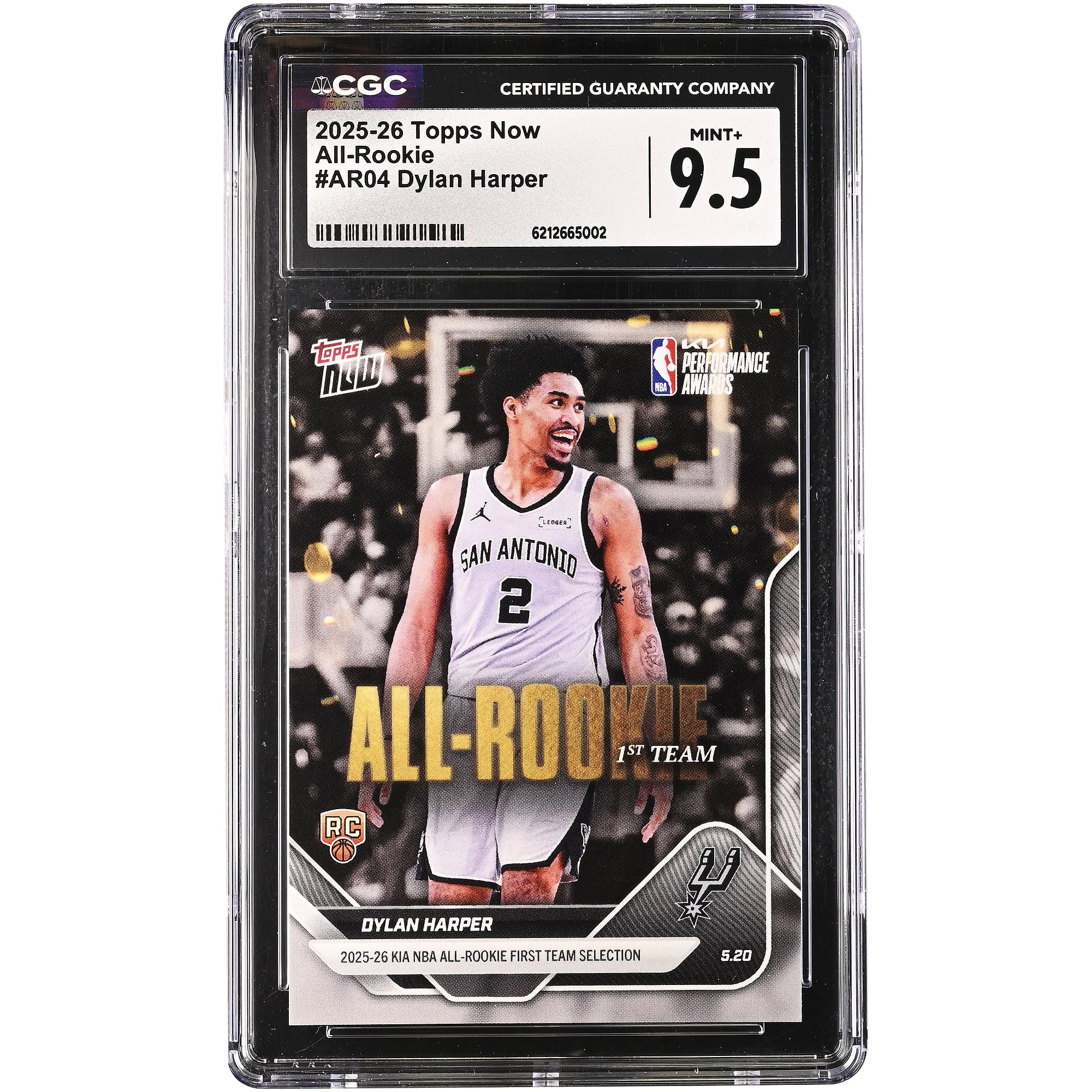Carte de recrue Dylan Harper, San Antonio Spurs, saison 2025-26, Topps Now 2025-26 KIA, sélectionnée dans la première équipe des recrues NBA (#AR04), authentifiée CGC, état neuf+ (9,5).