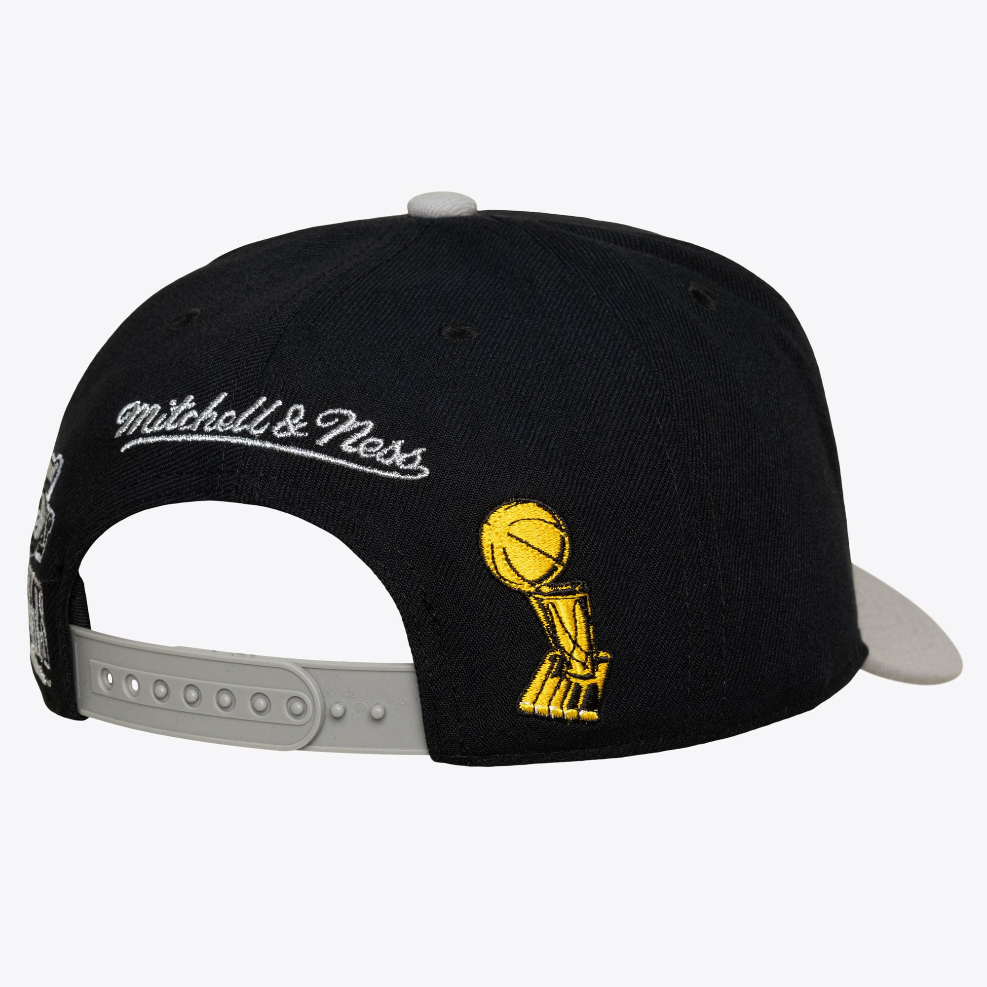 Men's Mitchell & Ness Black San Antonio Spurs True Legacy Pro Snapback Hat