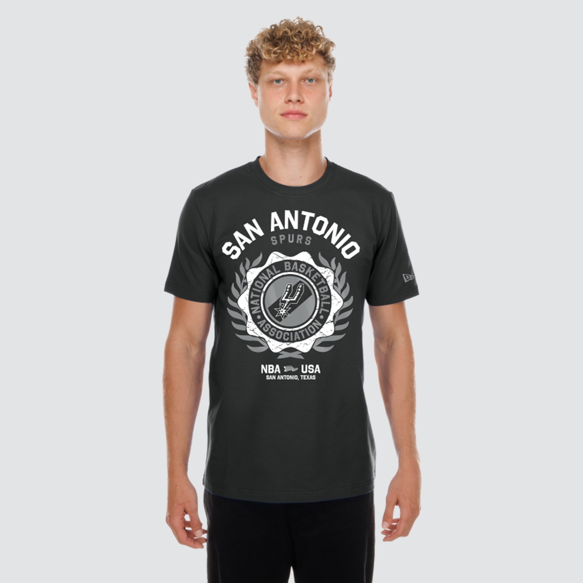T-shirt floqué New Era noir San Antonio Spurs Laurel Crest pour homme