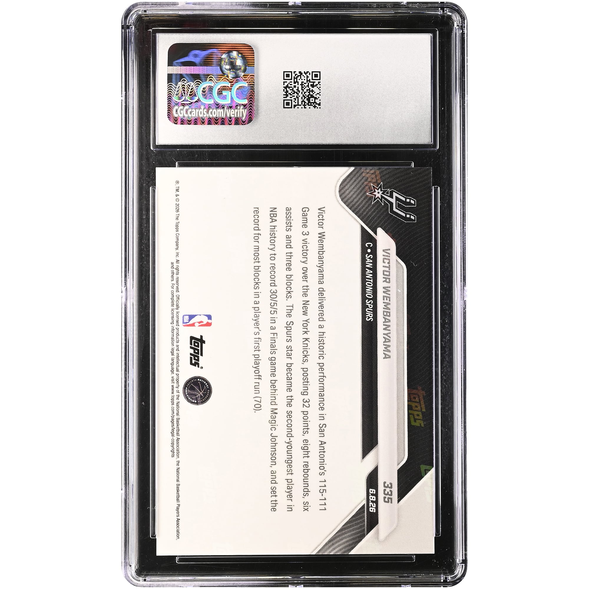 Carte Victor Wembanyama San Antonio Spurs 2025-26 Topps Now : 1re victoire en finale avec une Masterclass 30/5/5 #335 authentifiée CGC GEM MINT 10