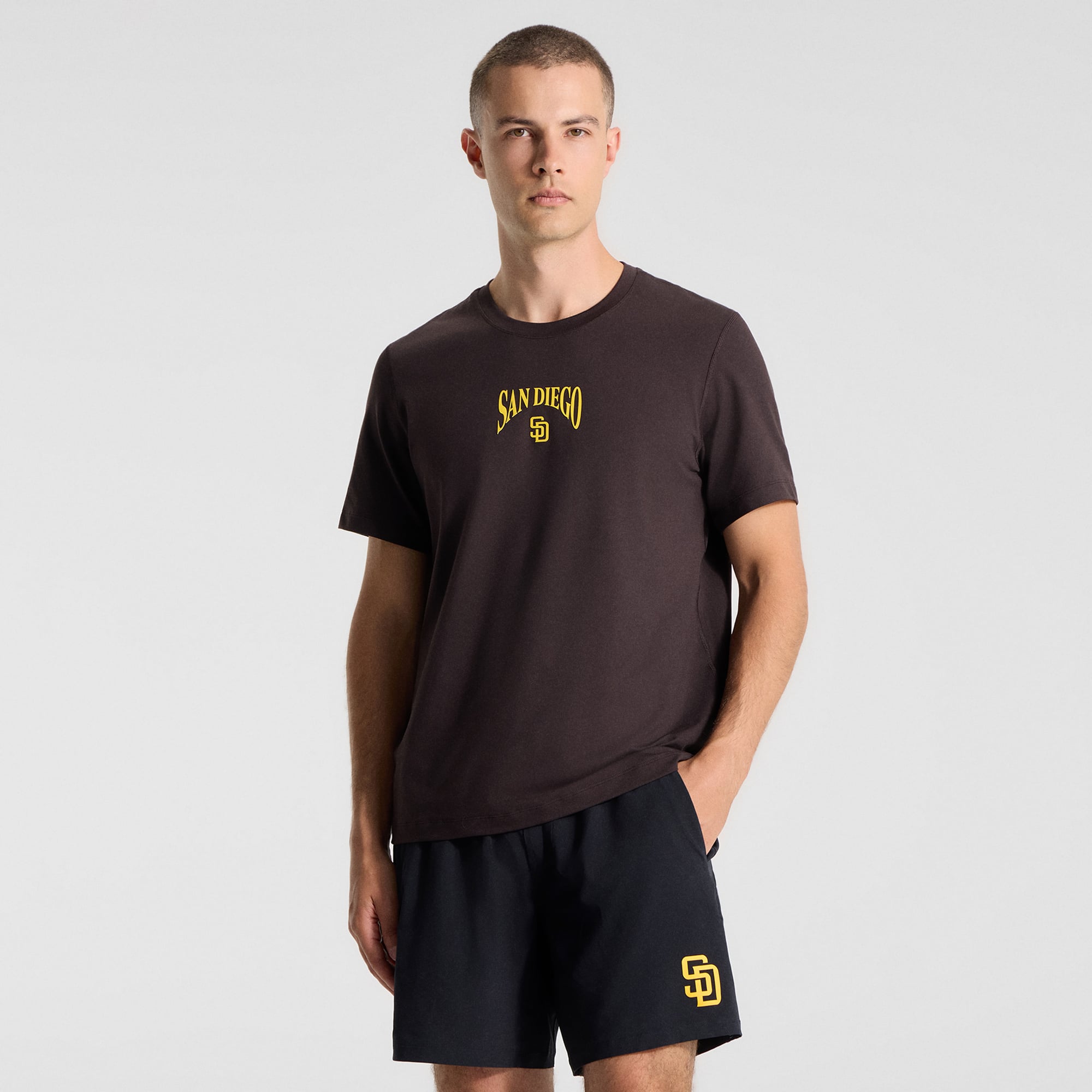 T-shirt en jersey doux noir sable San Diego Padres de lululemon pour homme
