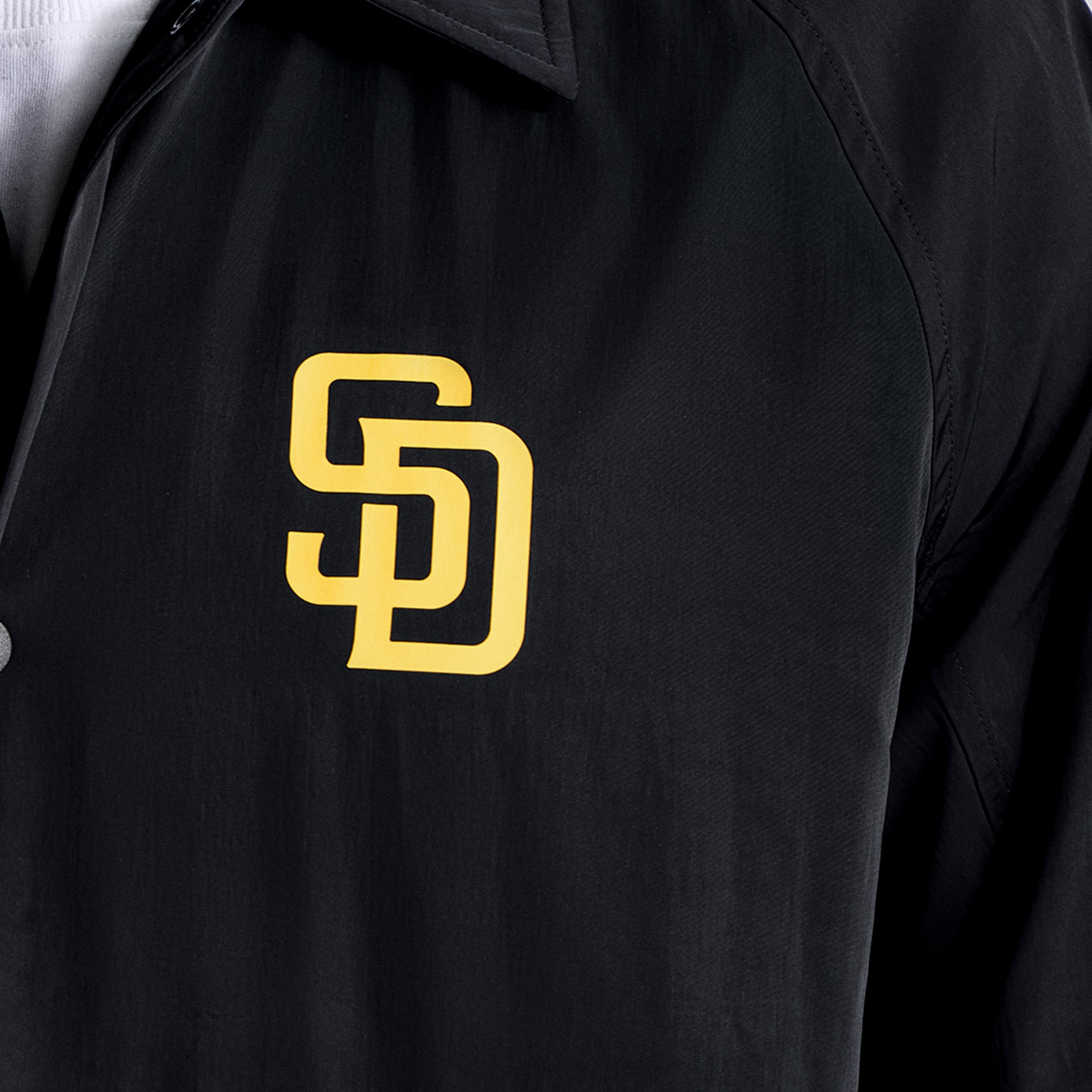 Veste d'entraîneur raglan noire San Diego Padres de lululemon pour homme