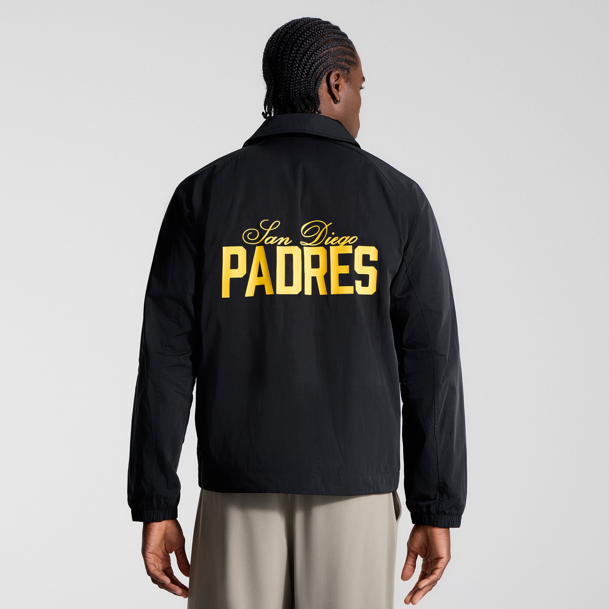 Veste d'entraîneur raglan noire San Diego Padres de lululemon pour homme