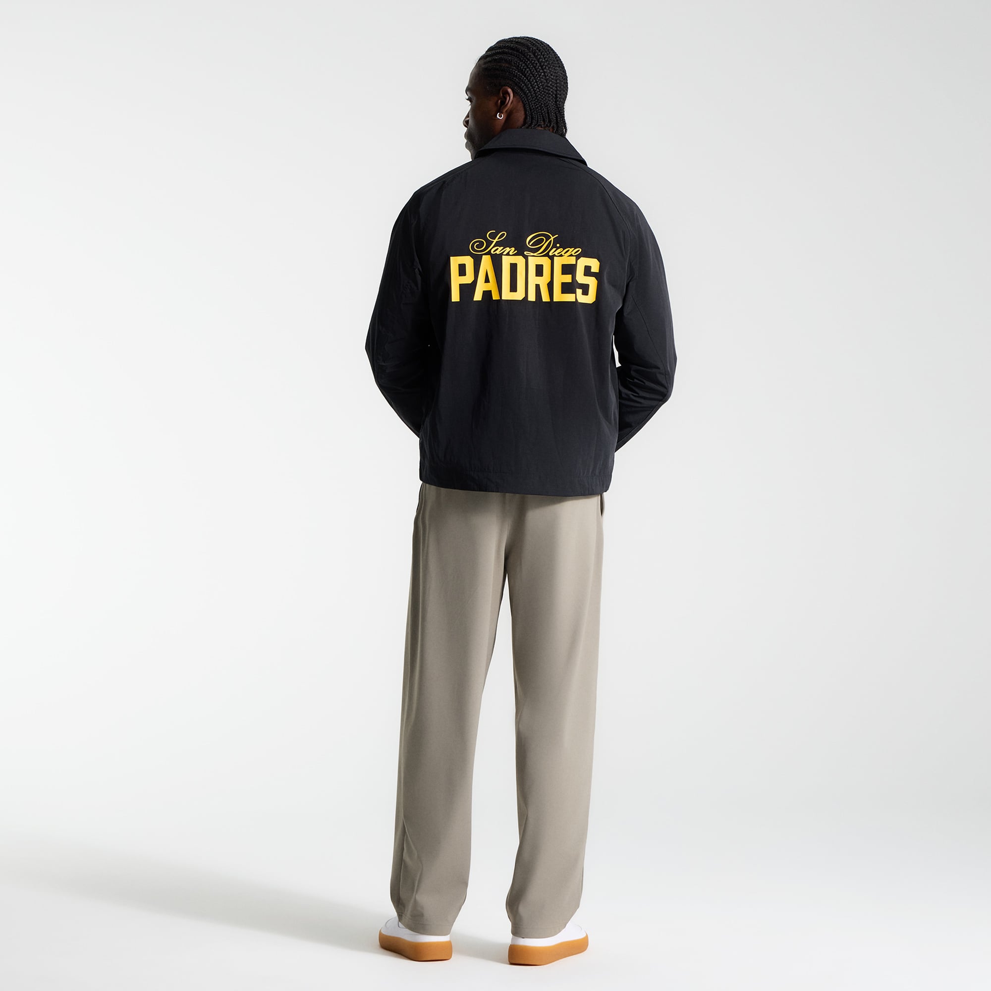 Veste d'entraîneur raglan noire San Diego Padres de lululemon pour homme