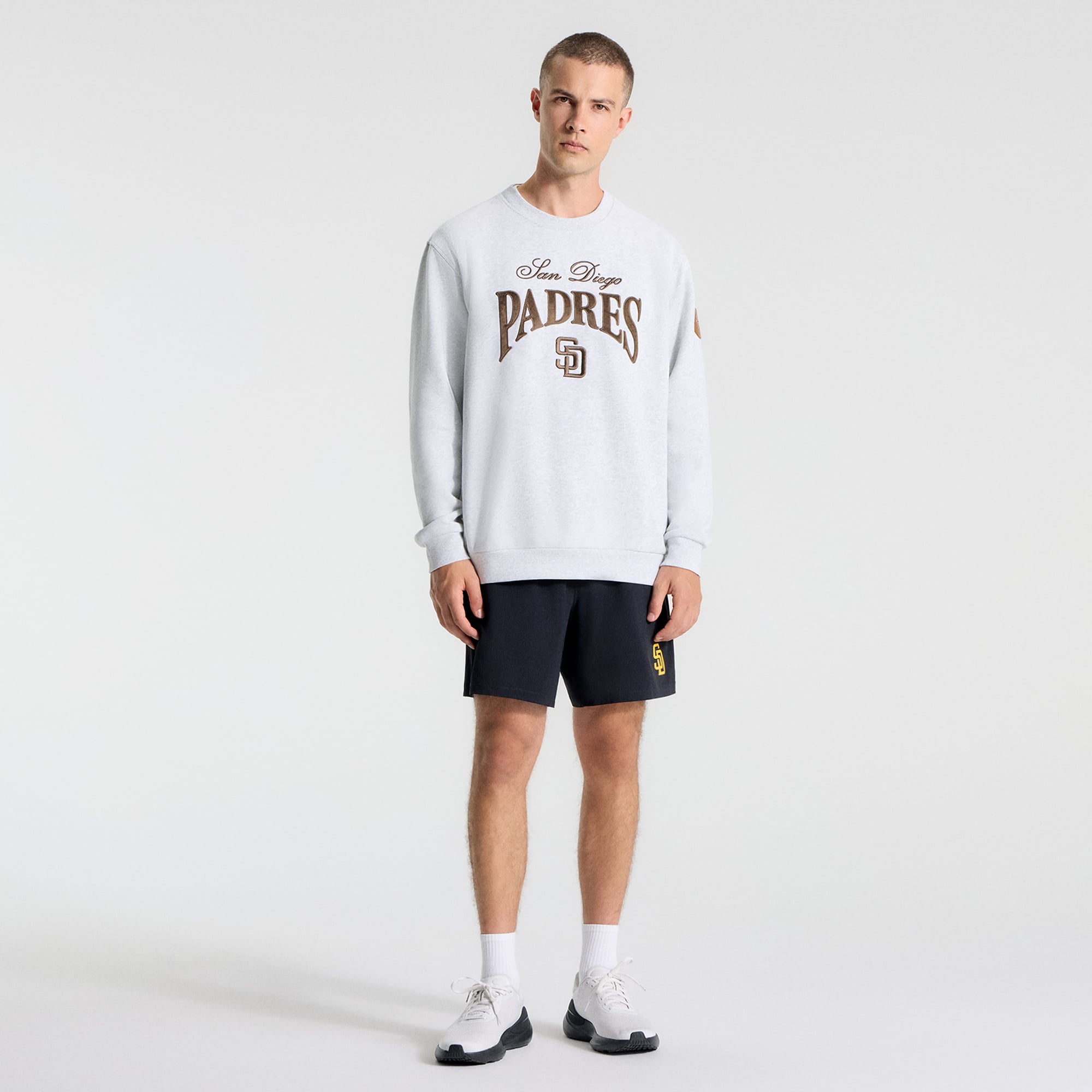 Sweat-shirt Steady State des Padres de San Diego, gris chiné ultra clair, pour homme la marque lululemon.