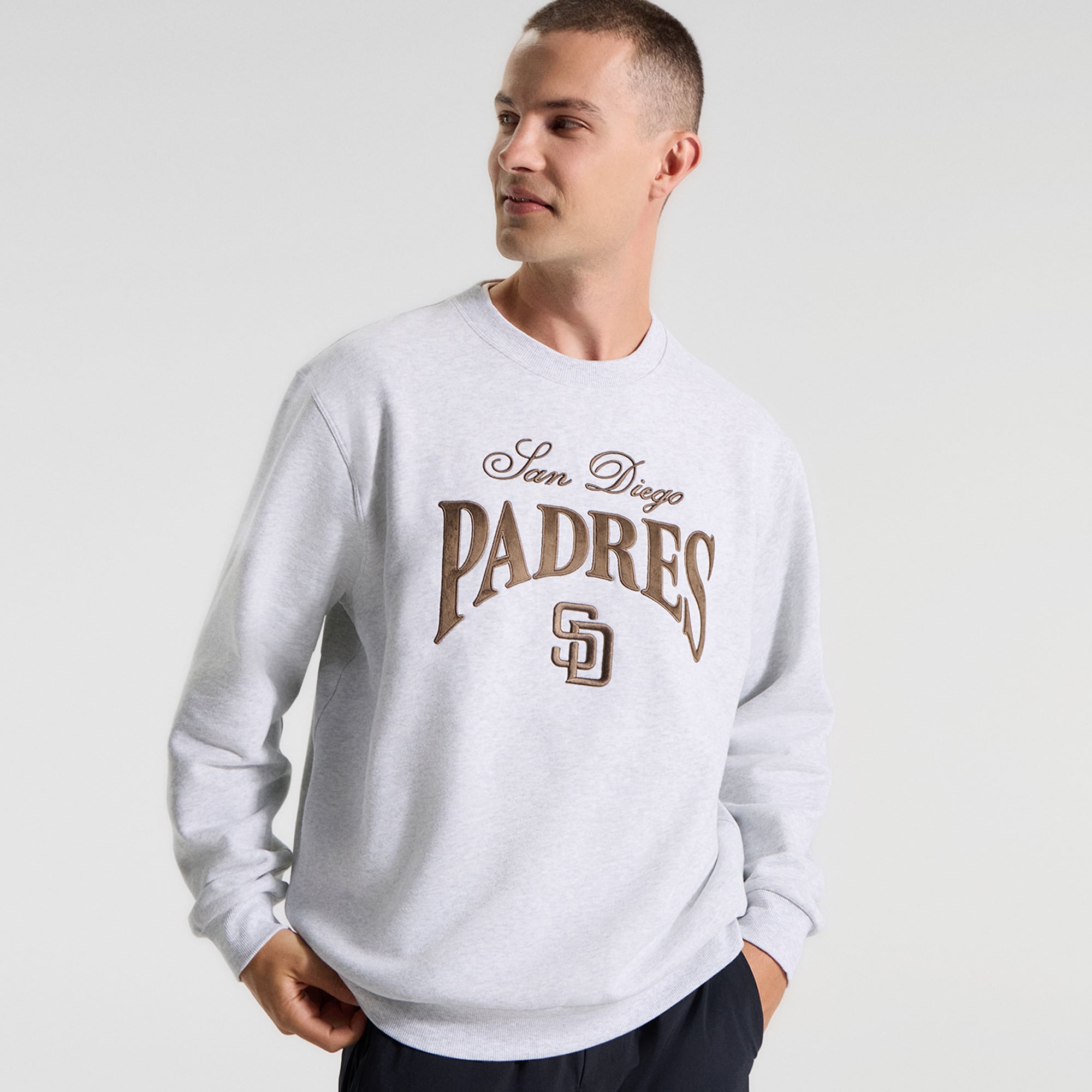Sweat-shirt Steady State des Padres de San Diego, gris chiné ultra clair, pour homme la marque lululemon.
