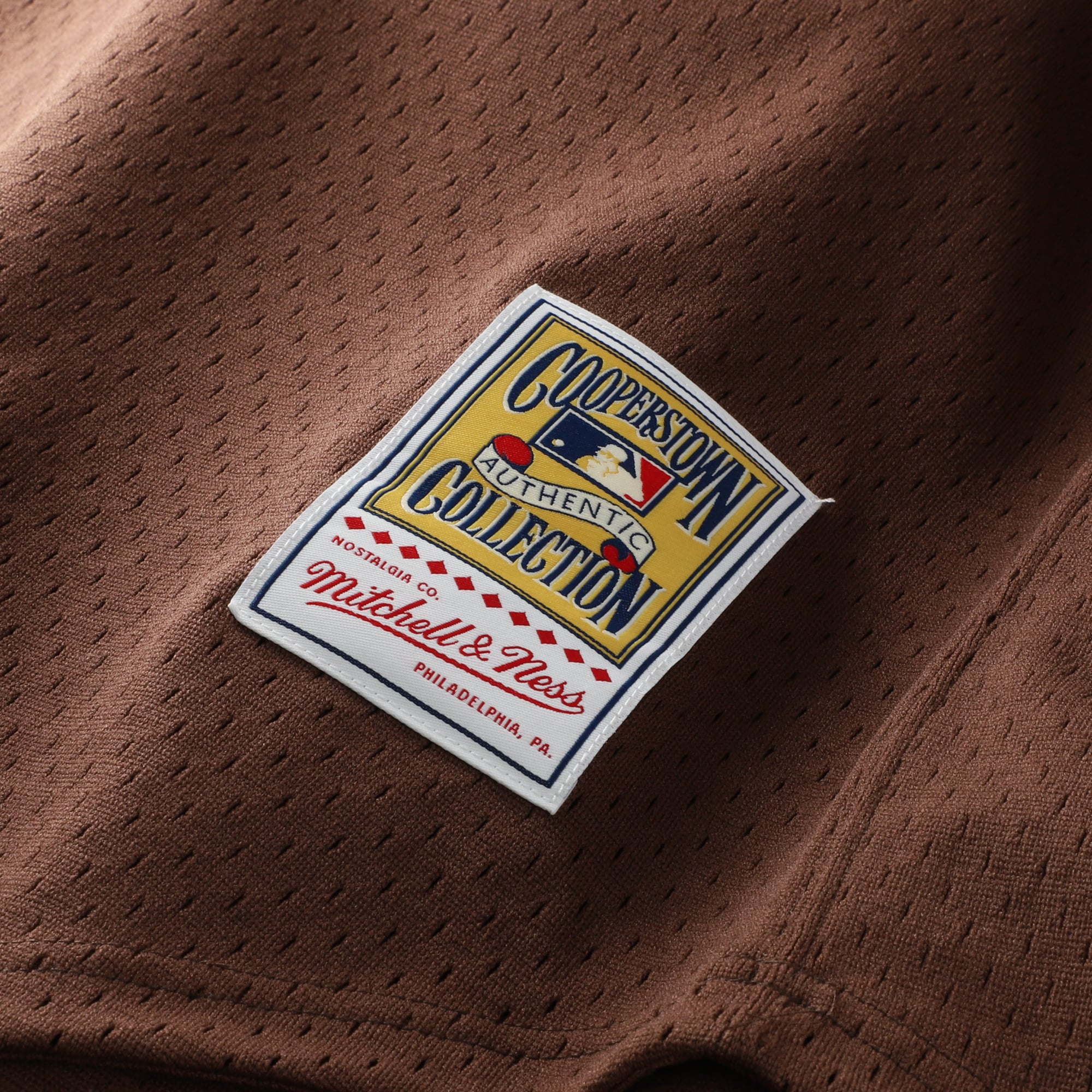 Maillot d'entraînement authentique Mitchell & Ness Tony Gwynn Brown des Padres de San Diego pour homme