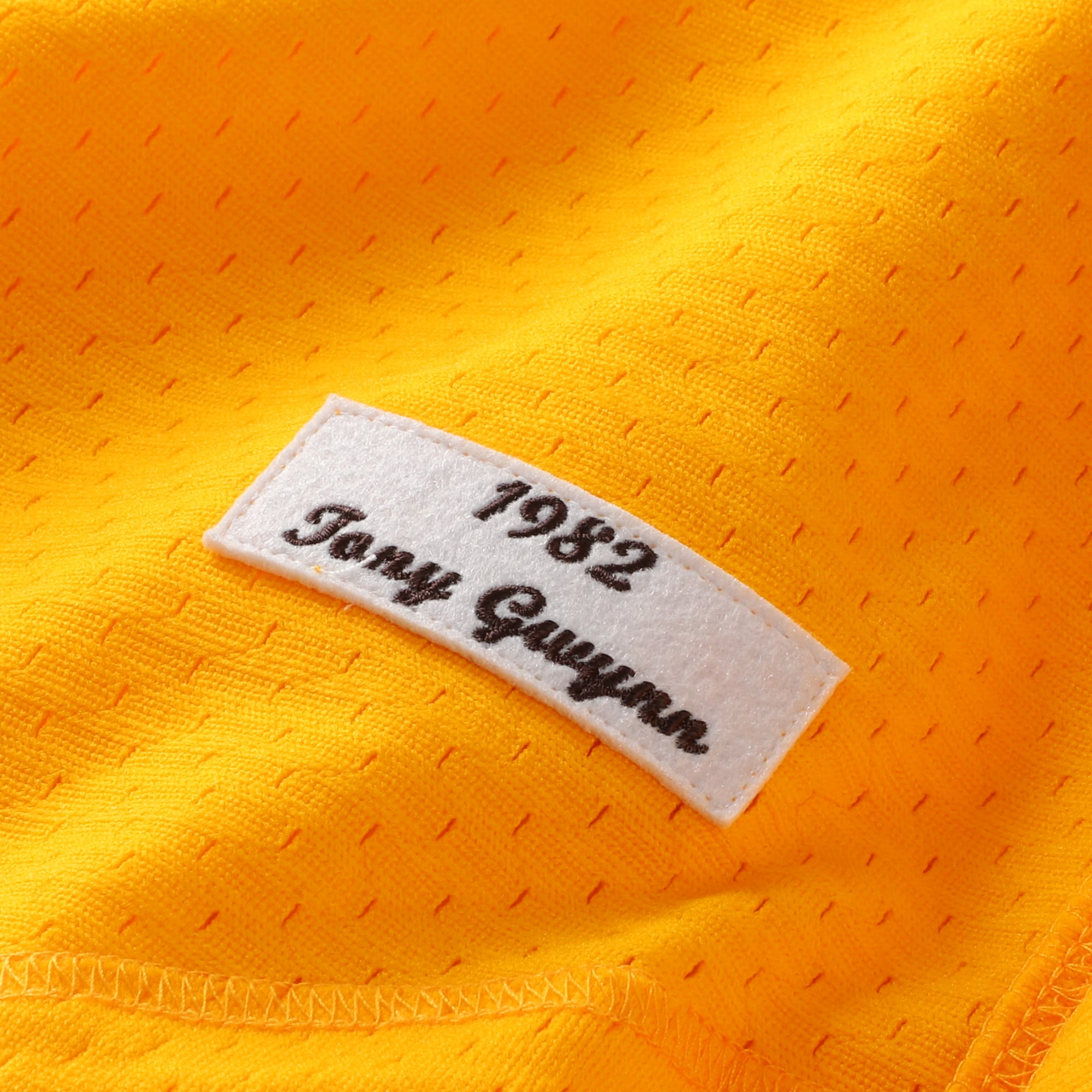 Maillot d'entraînement authentique Mitchell & Ness Tony Gwynn Gold des Padres de San Diego pour homme